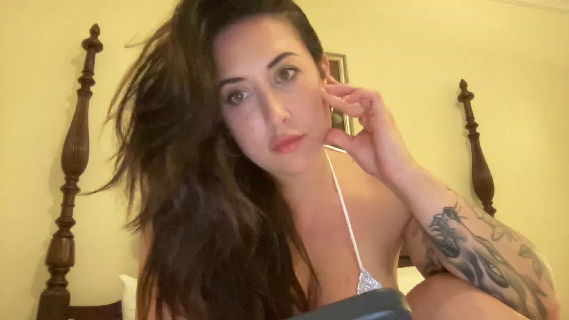 Gallery image thumbnail from EllaCakes's myfreecams stream on, 03/14/2023, 03:42 image 16 of 20
