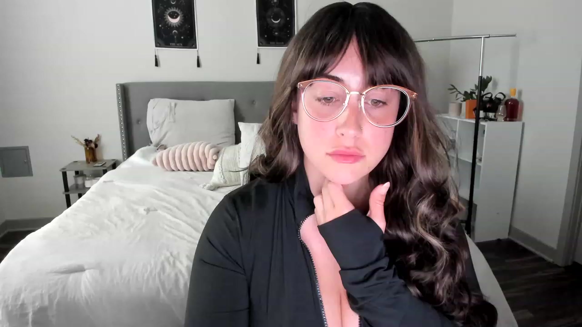 Gallery image thumbnail from EllaCakes's myfreecams stream on, 03/17/2023, 19:32 image 4 of 20