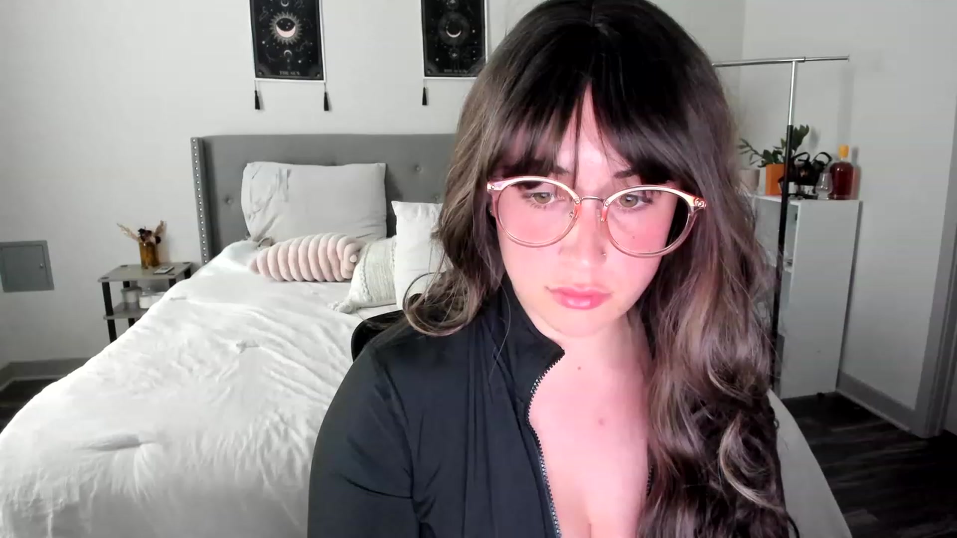 Gallery image thumbnail from EllaCakes's myfreecams stream on, 03/17/2023, 19:32 image 12 of 20