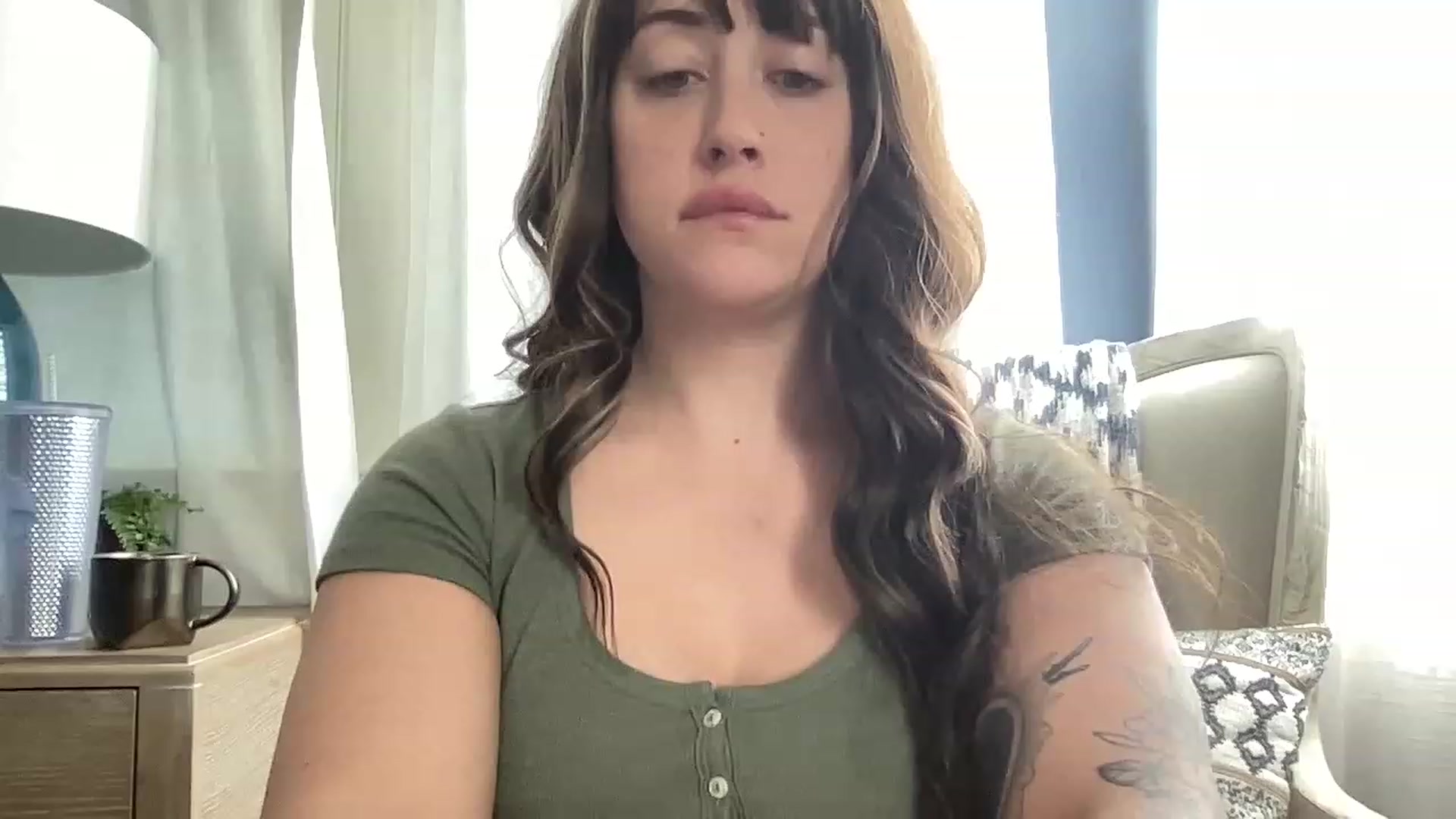 Gallery image thumbnail from EllaCakes's myfreecams stream on, 03/20/2023, 16:54 image 10 of 20