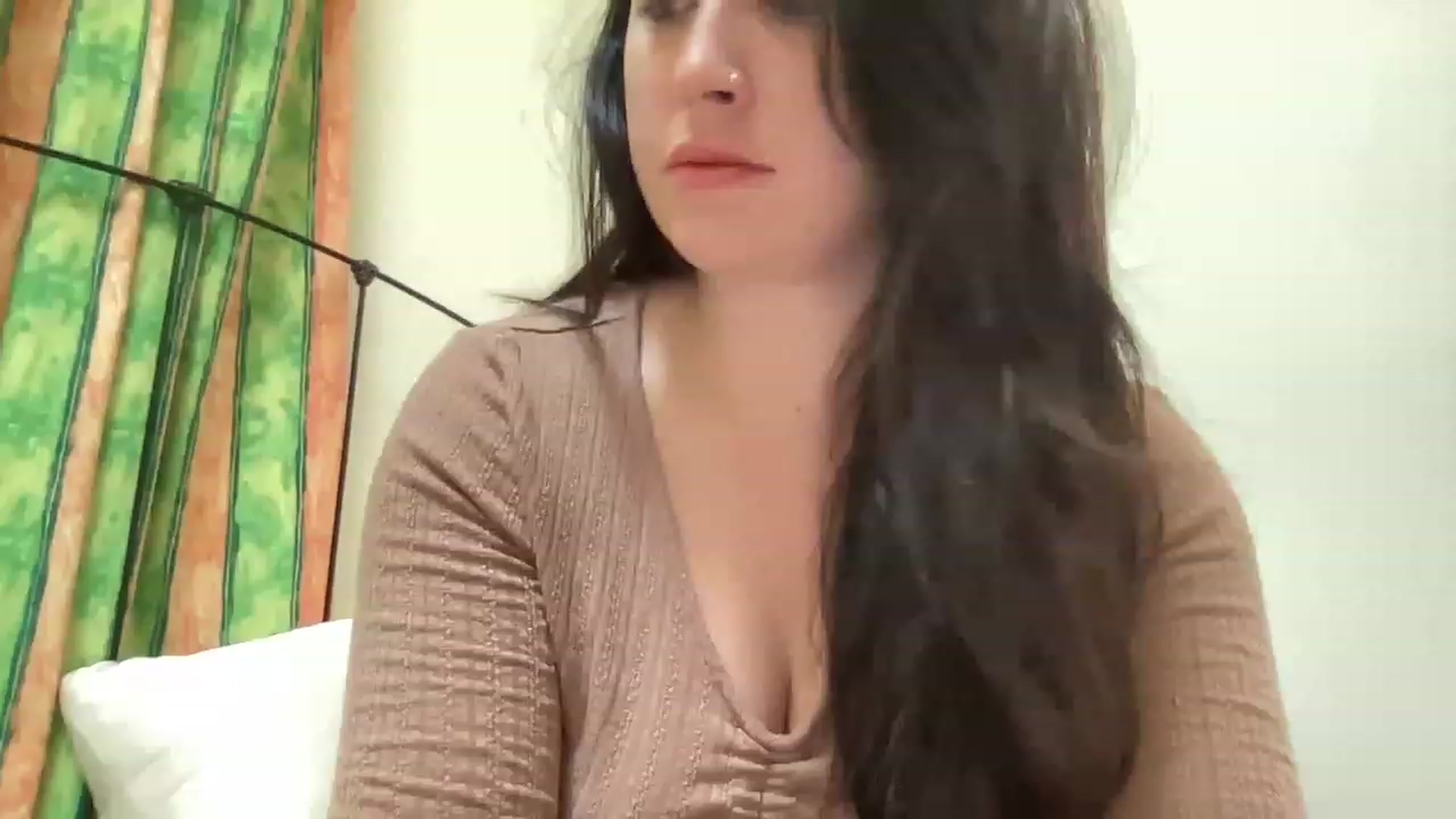 Gallery image thumbnail from EllaCakes's myfreecams stream on, 04/15/2023, 17:20 image 8 of 20