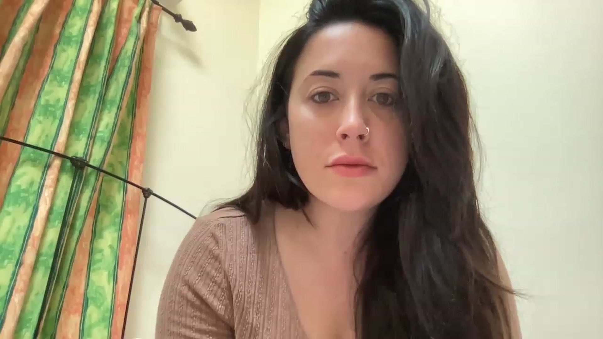 Gallery image thumbnail from EllaCakes's myfreecams stream on, 04/15/2023, 17:20 image 9 of 20