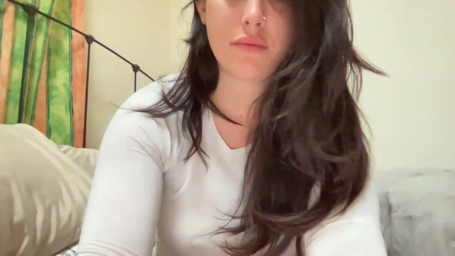 Gallery image thumbnail from EllaCakes's myfreecams stream on, 04/17/2023, 15:07 image 20 of 20
