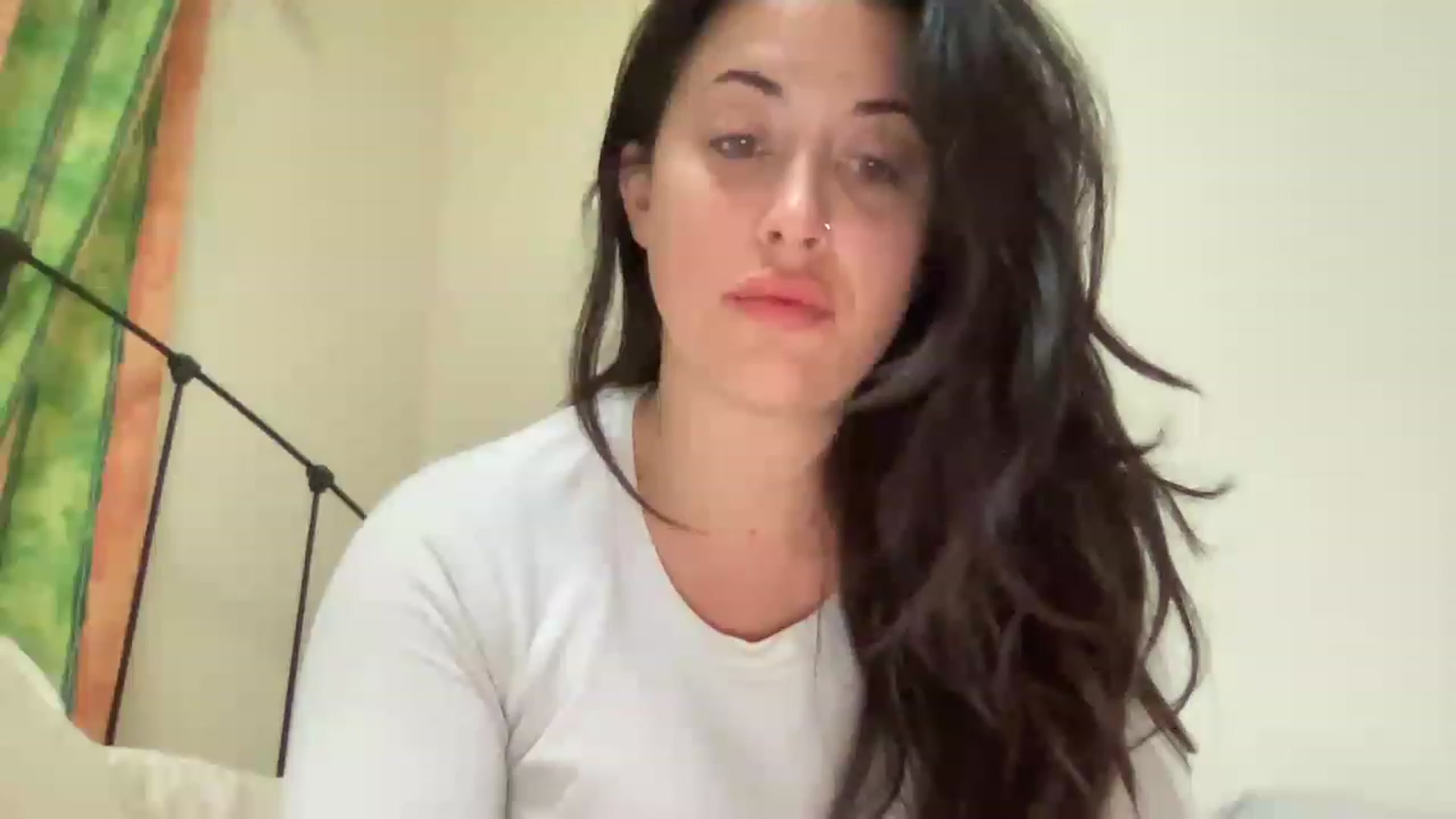 Gallery image thumbnail from EllaCakes's myfreecams stream on, 04/17/2023, 15:07 image 9 of 20