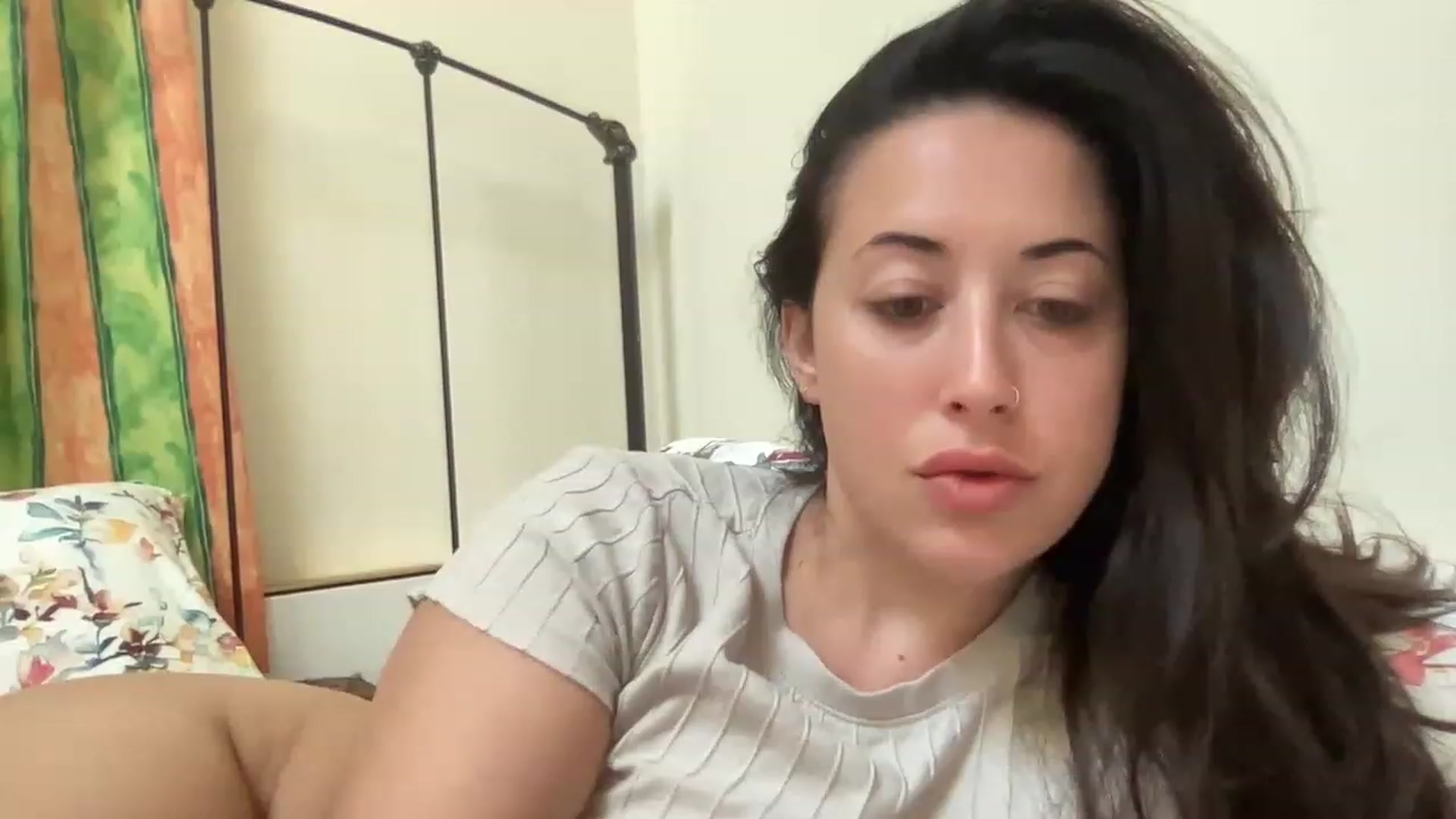 Gallery image thumbnail from EllaCakes's myfreecams stream on, 04/18/2023, 17:04 image 12 of 20