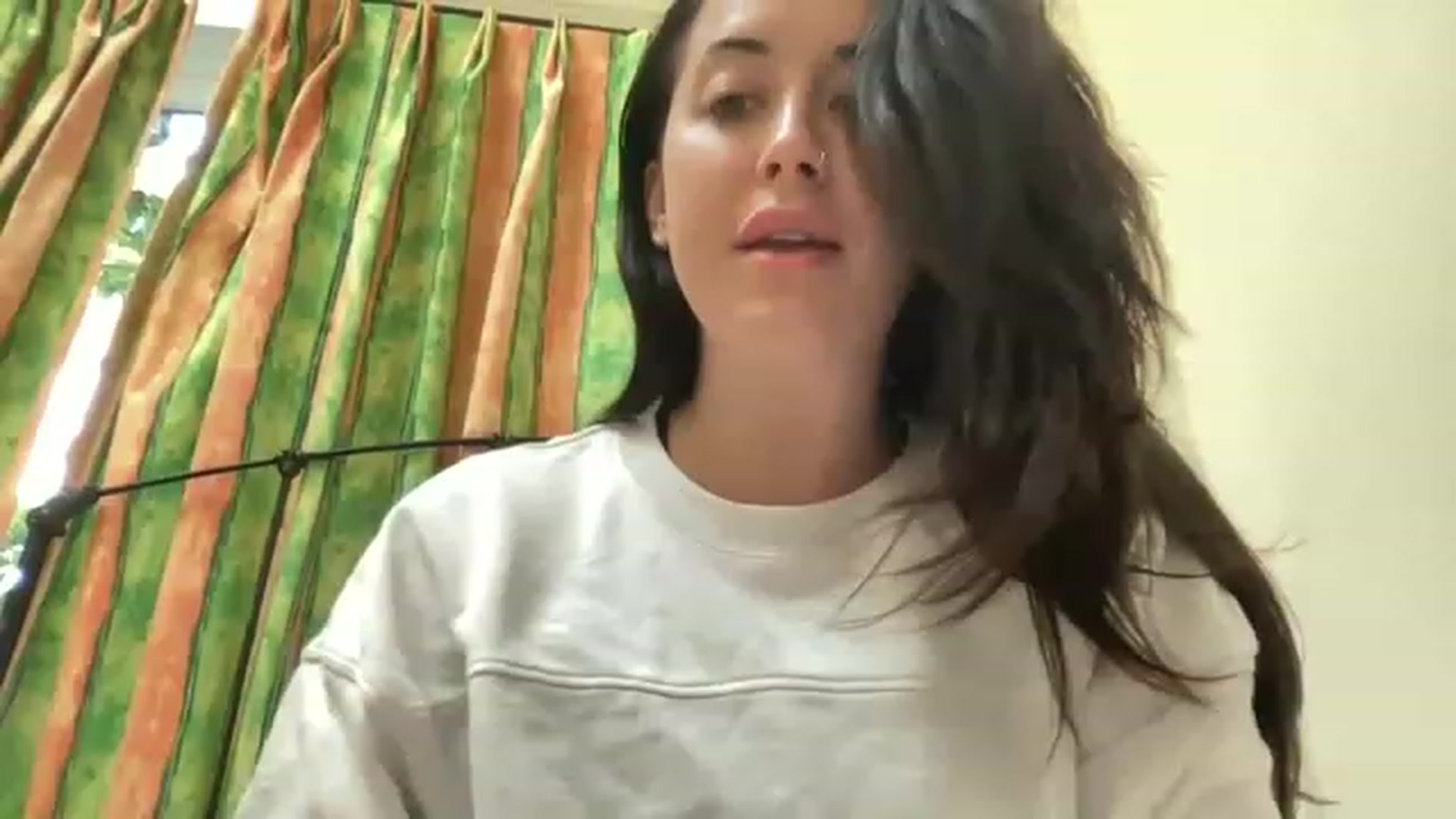 Gallery image thumbnail from EllaCakes's myfreecams stream on, 04/19/2023, 17:25 image 9 of 20