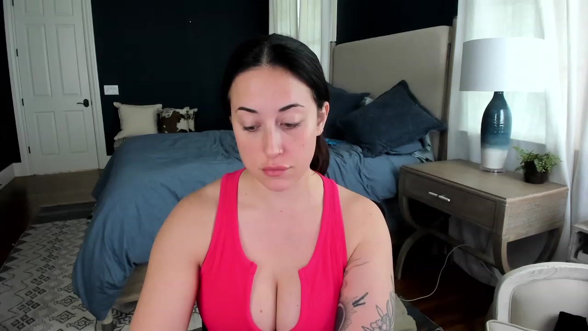 Gallery image thumbnail from EllaCakes's myfreecams stream on, 04/26/2023, 17:24 image 19 of 20