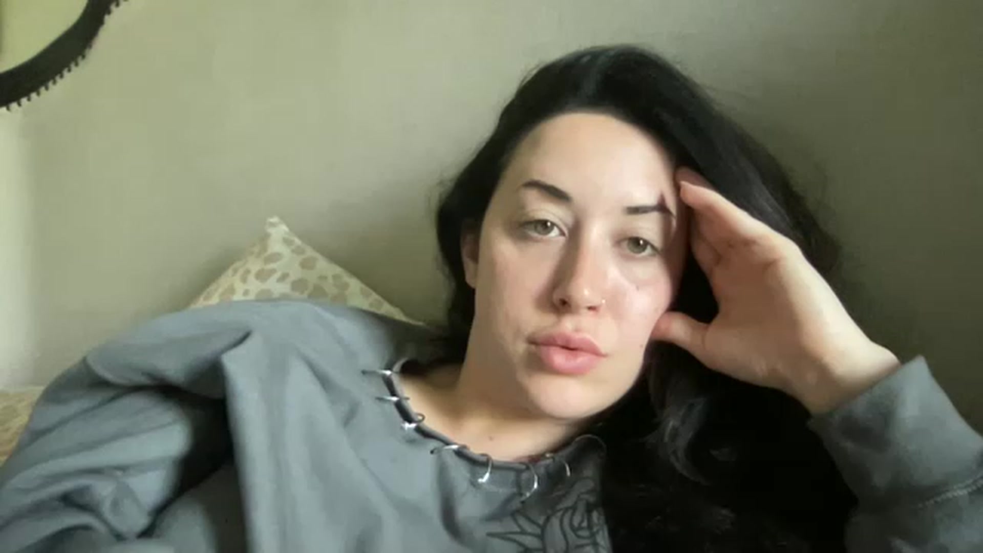 Gallery image thumbnail from EllaCakes's myfreecams stream on, 05/10/2023, 16:25 image 8 of 20