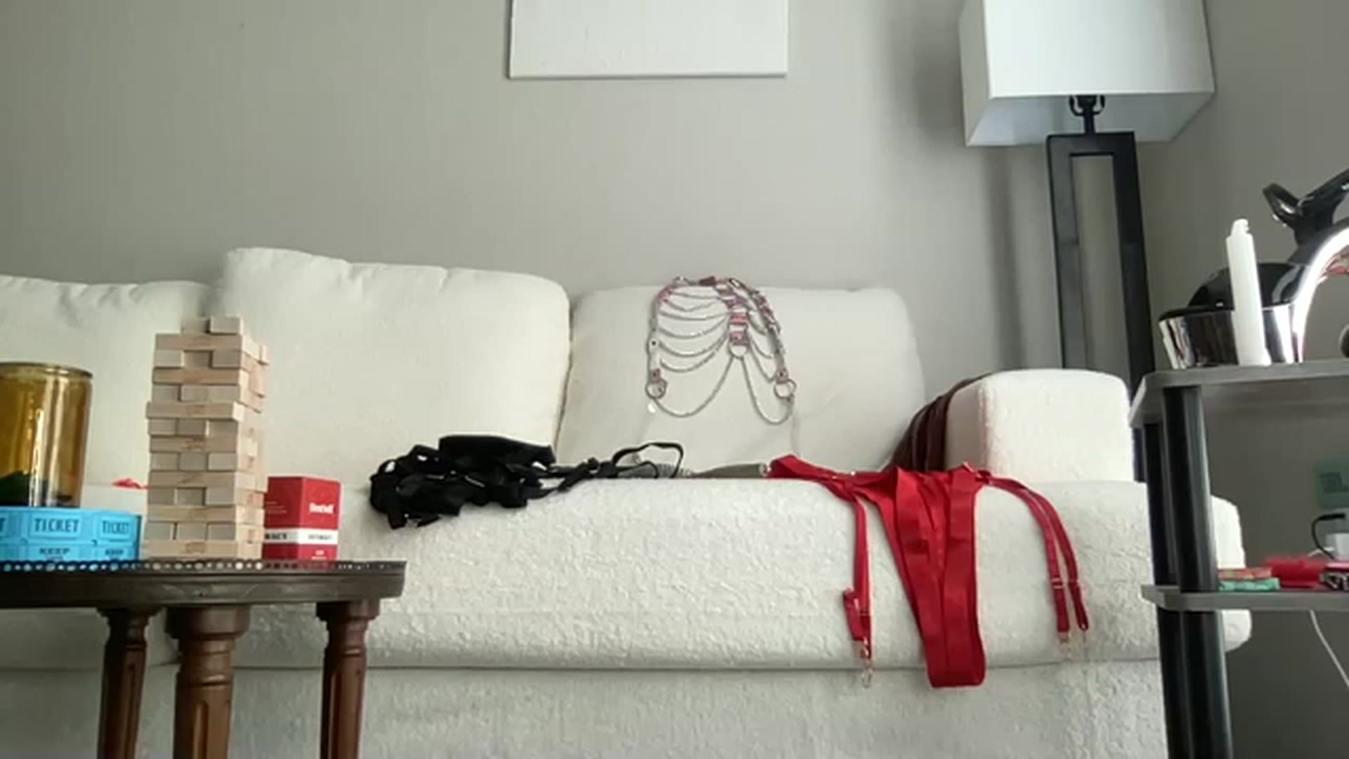 Gallery image thumbnail from EllaCakes's myfreecams stream on, 06/14/2023, 21:02 image 10 of 20