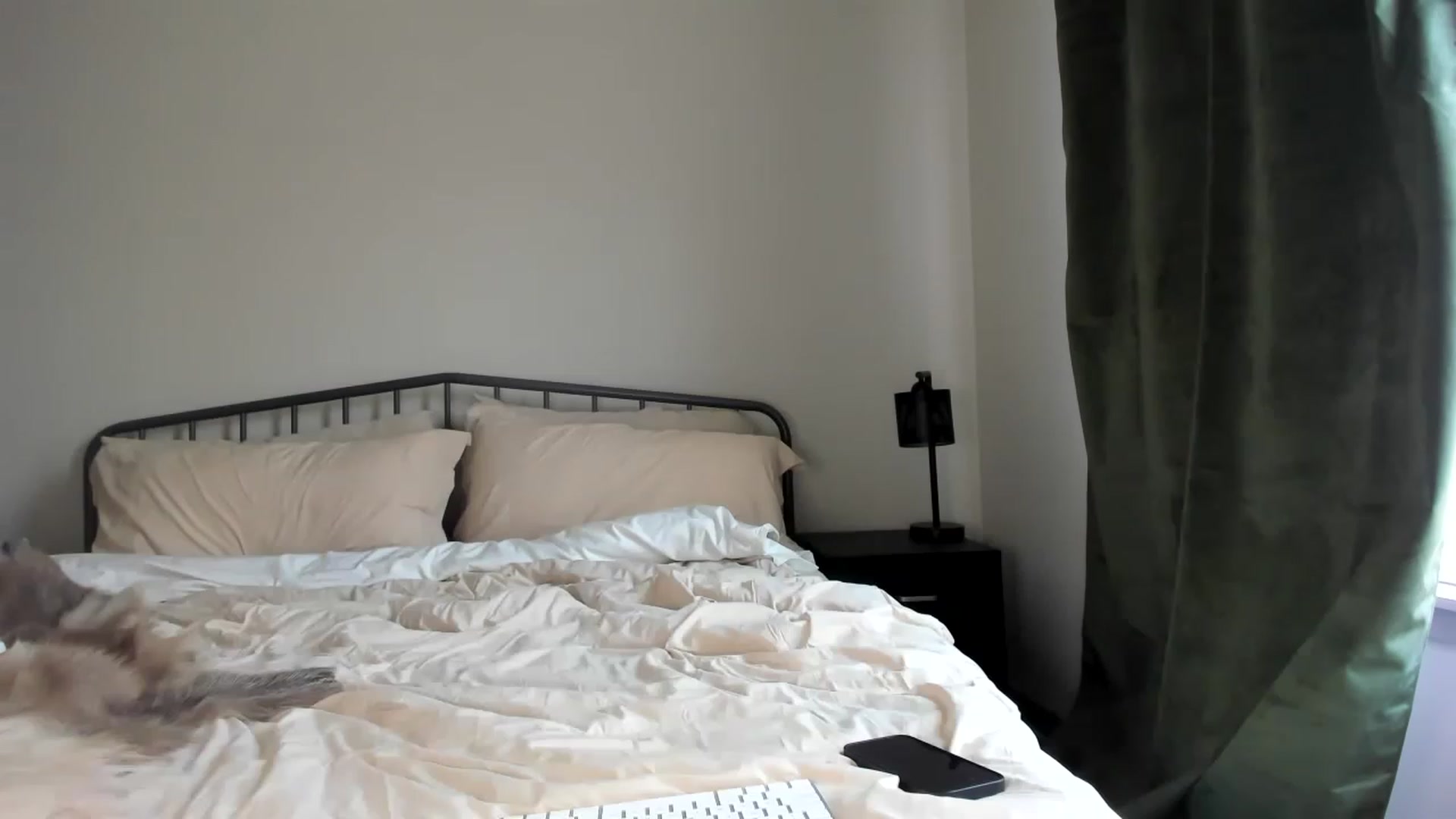 Gallery image thumbnail from EllaCakes's myfreecams stream on, 06/27/2023, 21:25 image 13 of 20
