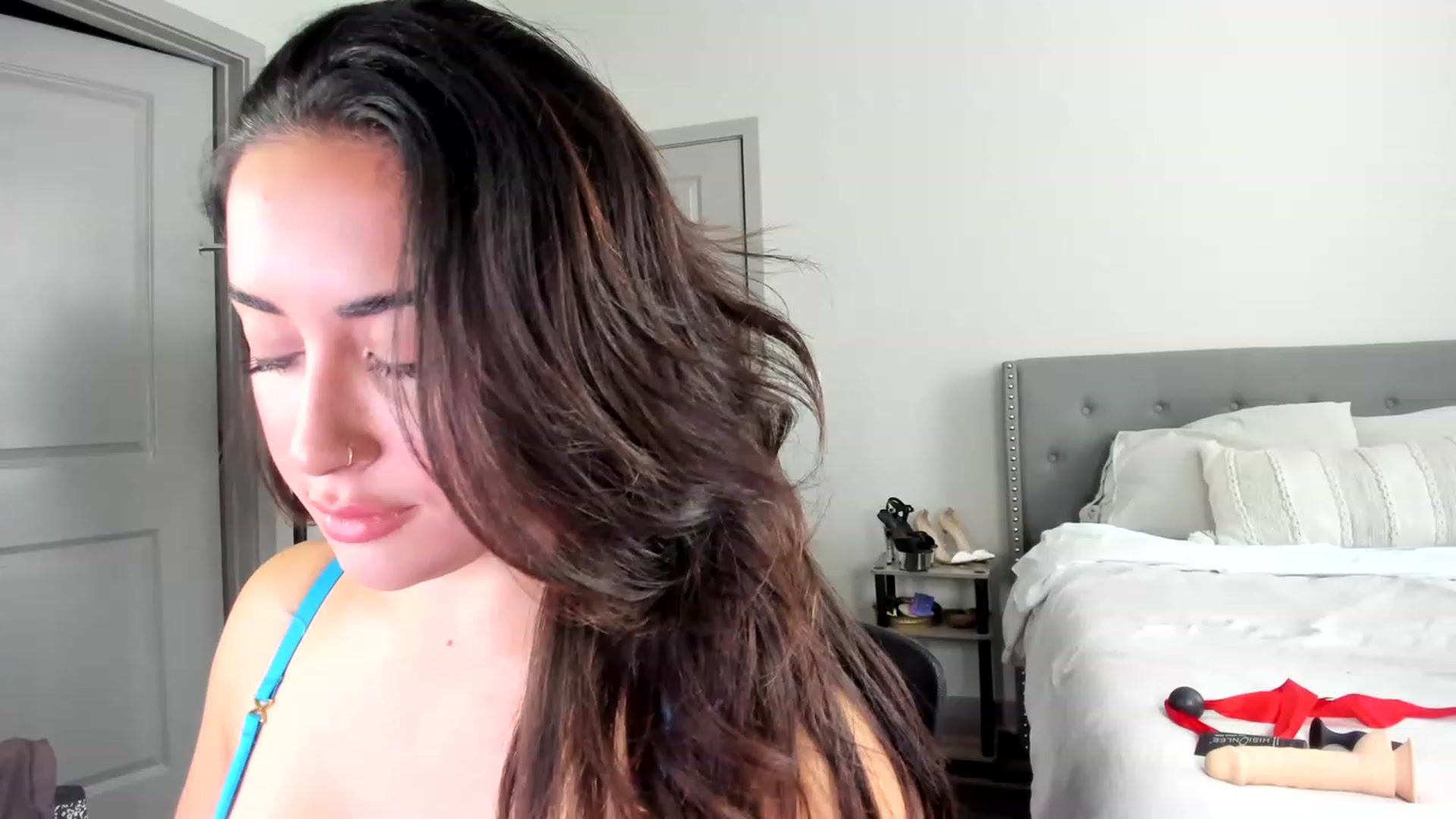 Gallery image thumbnail from EllaCakes's myfreecams stream on, 07/11/2023, 16:19 image 8 of 20