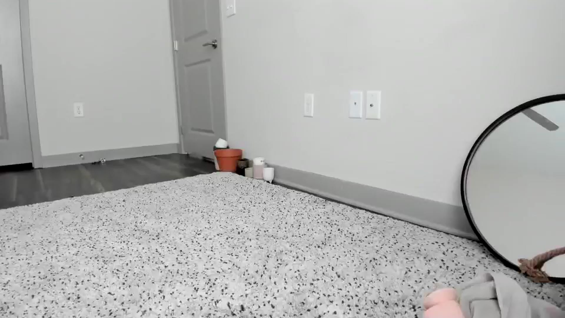 Gallery image thumbnail from EllaCakes's myfreecams stream on, 09/01/2023, 16:32 image 18 of 20