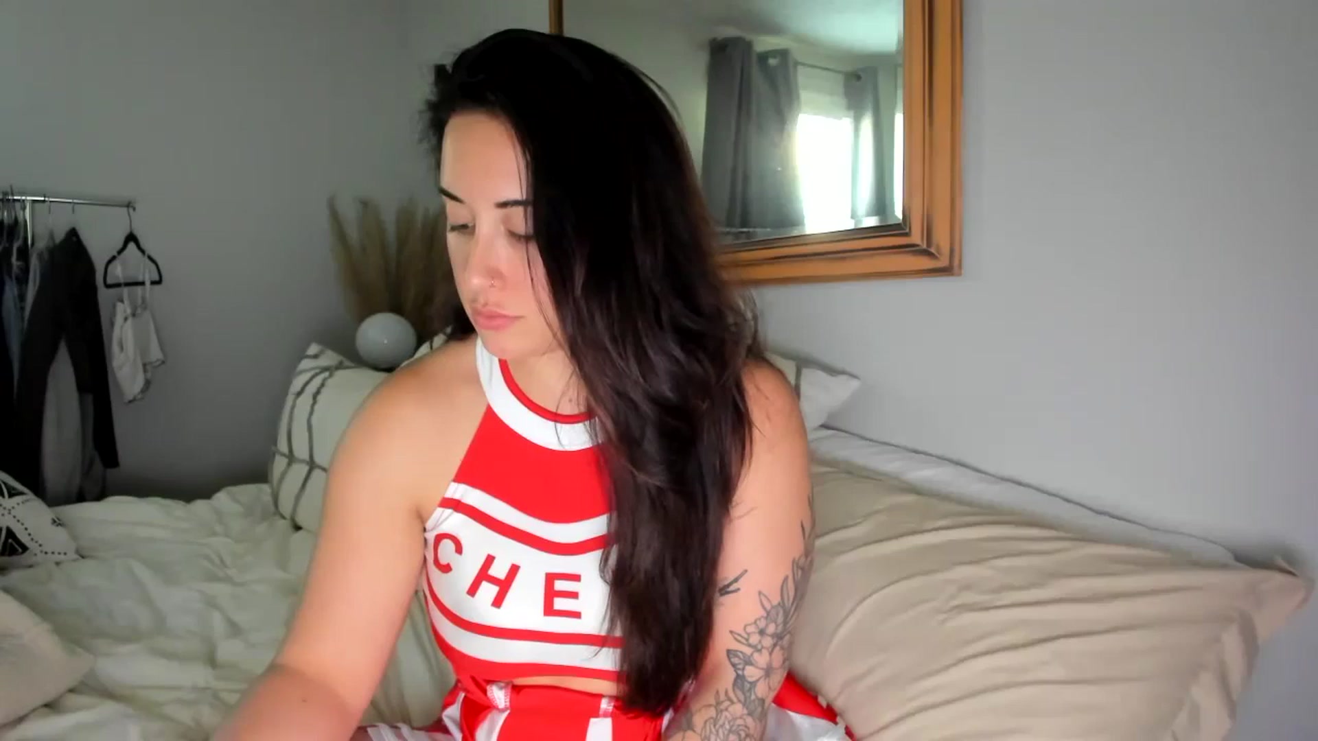 Gallery image thumbnail from EllaCakes's myfreecams stream on, 10/31/2023, 20:12 image 20 of 20