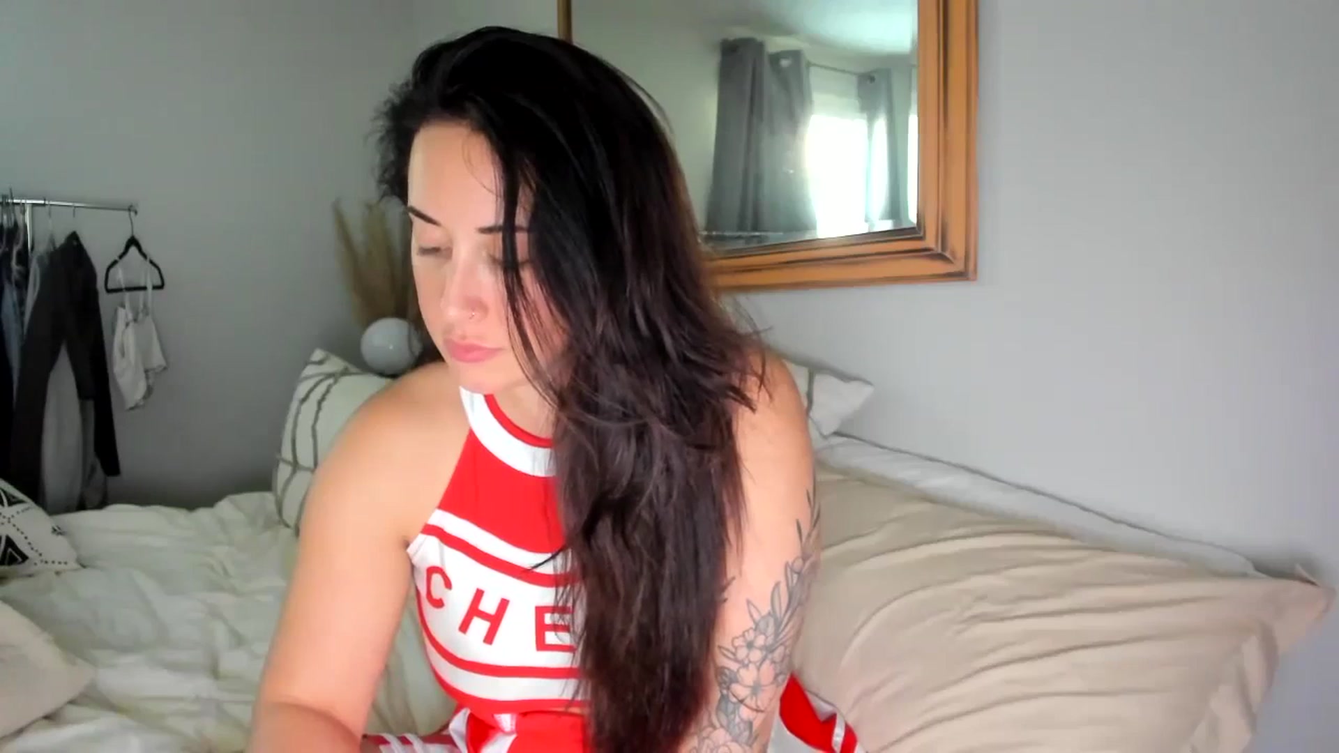 Gallery image thumbnail from EllaCakes's myfreecams stream on, 10/31/2023, 20:12 image 15 of 20