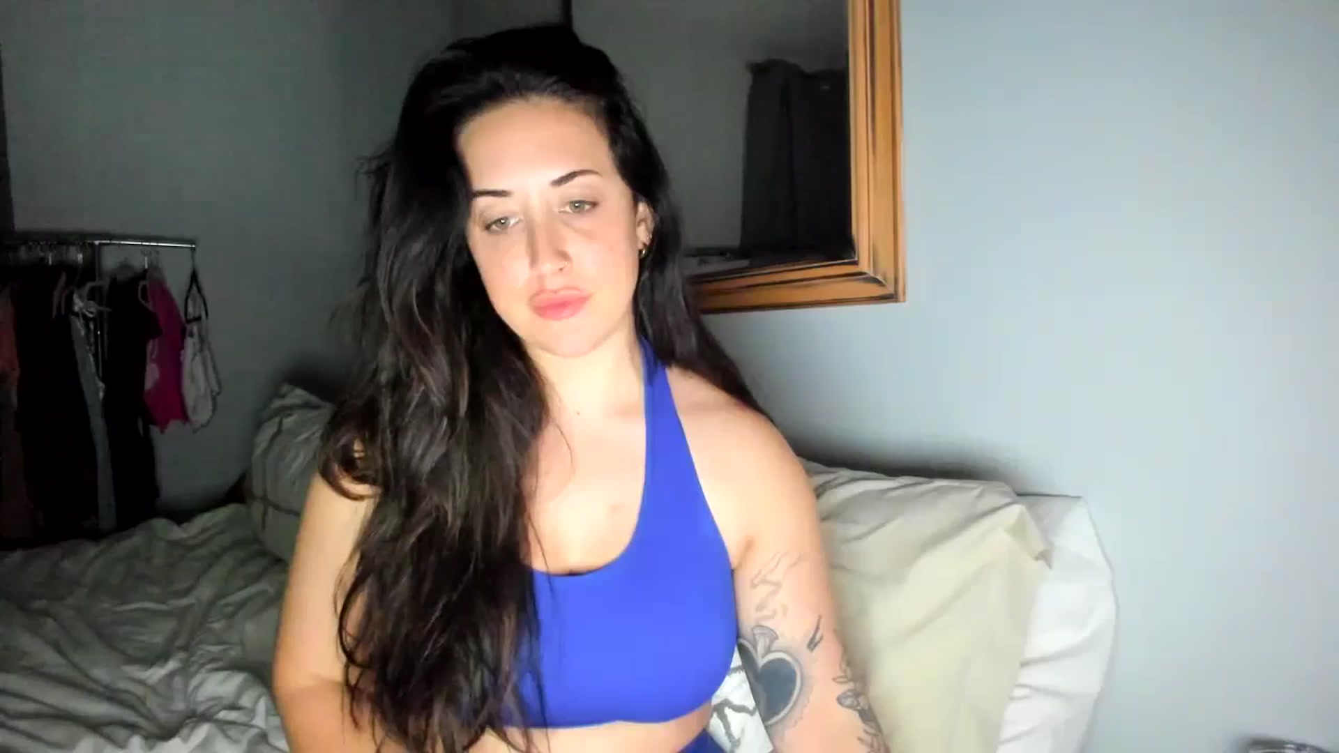 Gallery image thumbnail from EllaCakes's myfreecams stream on, 11/13/2023, 23:05 image 14 of 20