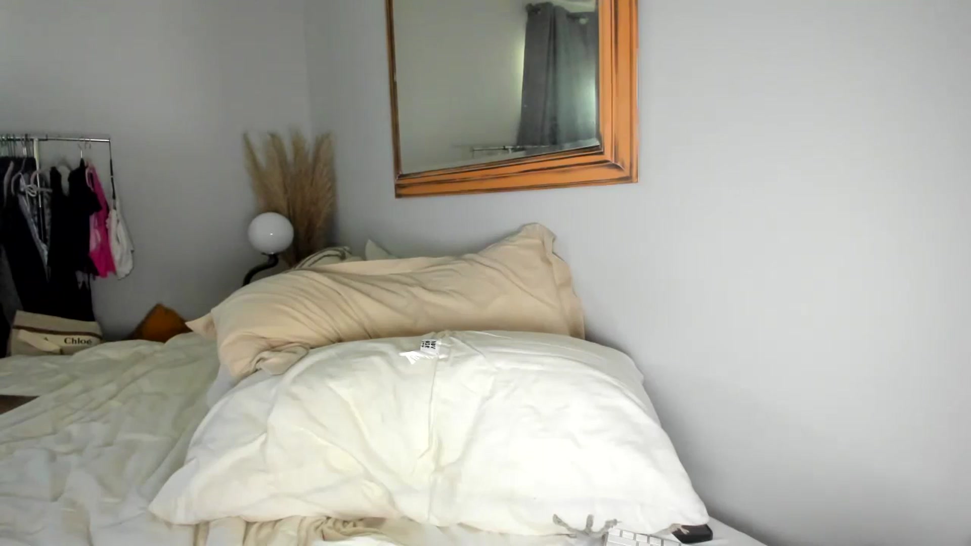 Gallery image thumbnail from EllaCakes's myfreecams stream on, 11/16/2023, 20:44 image 11 of 20