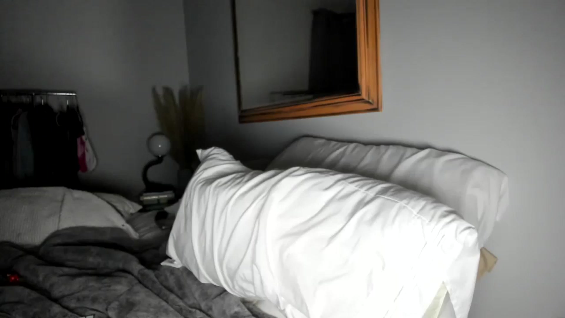 Gallery image thumbnail from EllaCakes's myfreecams stream on, 11/26/2023, 05:31 image 6 of 20