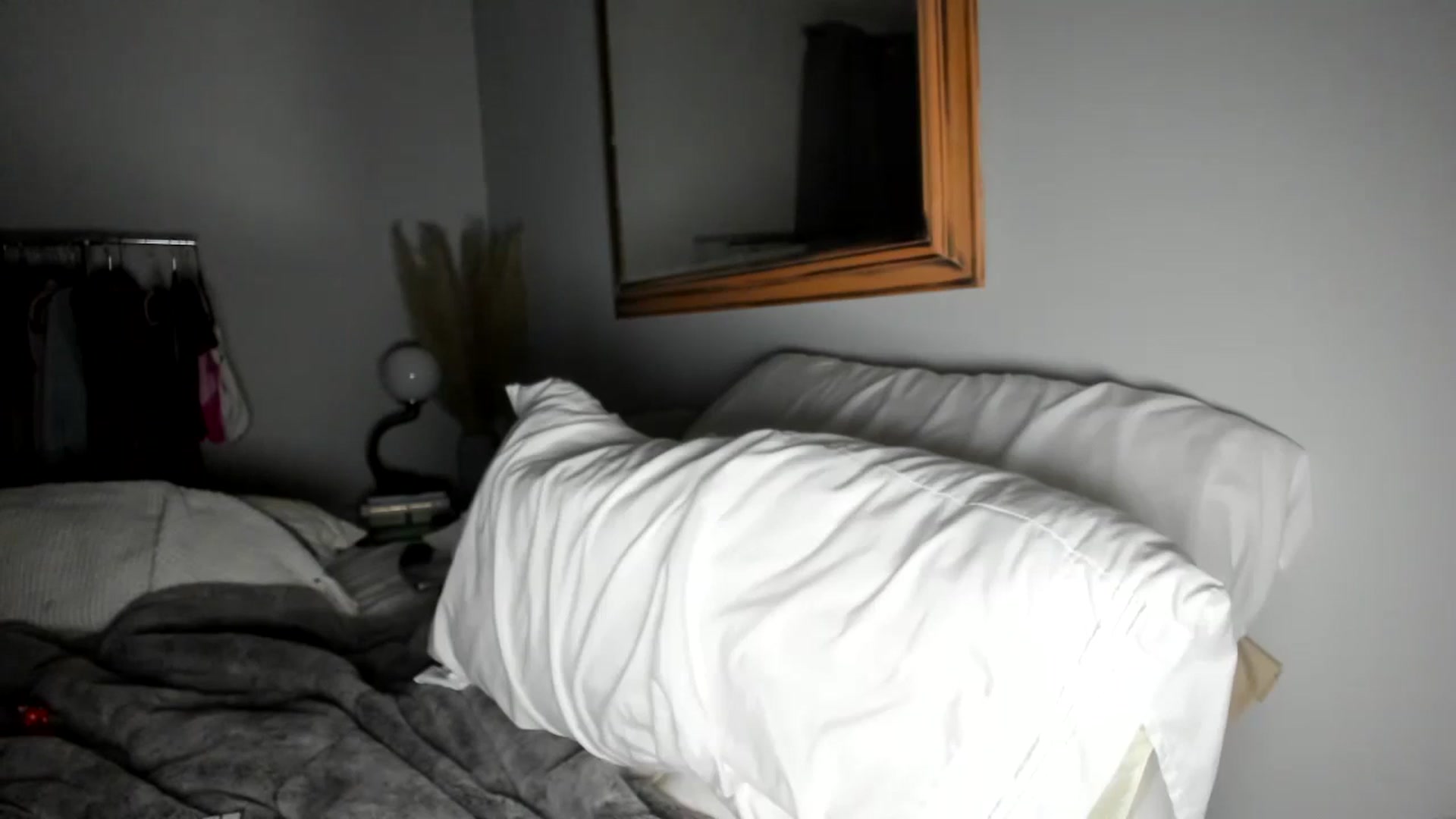 Gallery image thumbnail from EllaCakes's myfreecams stream on, 11/26/2023, 05:31 image 7 of 20
