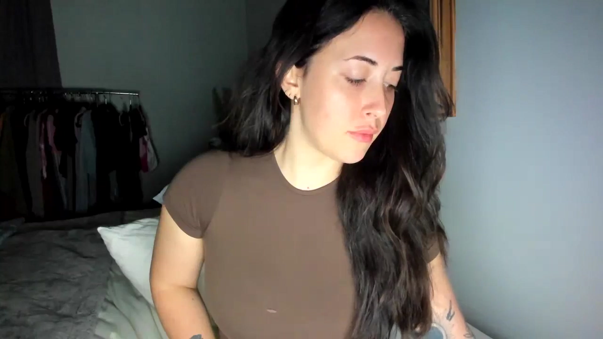 Gallery image thumbnail from EllaCakes's myfreecams stream on, 11/26/2023, 21:42 image 8 of 20
