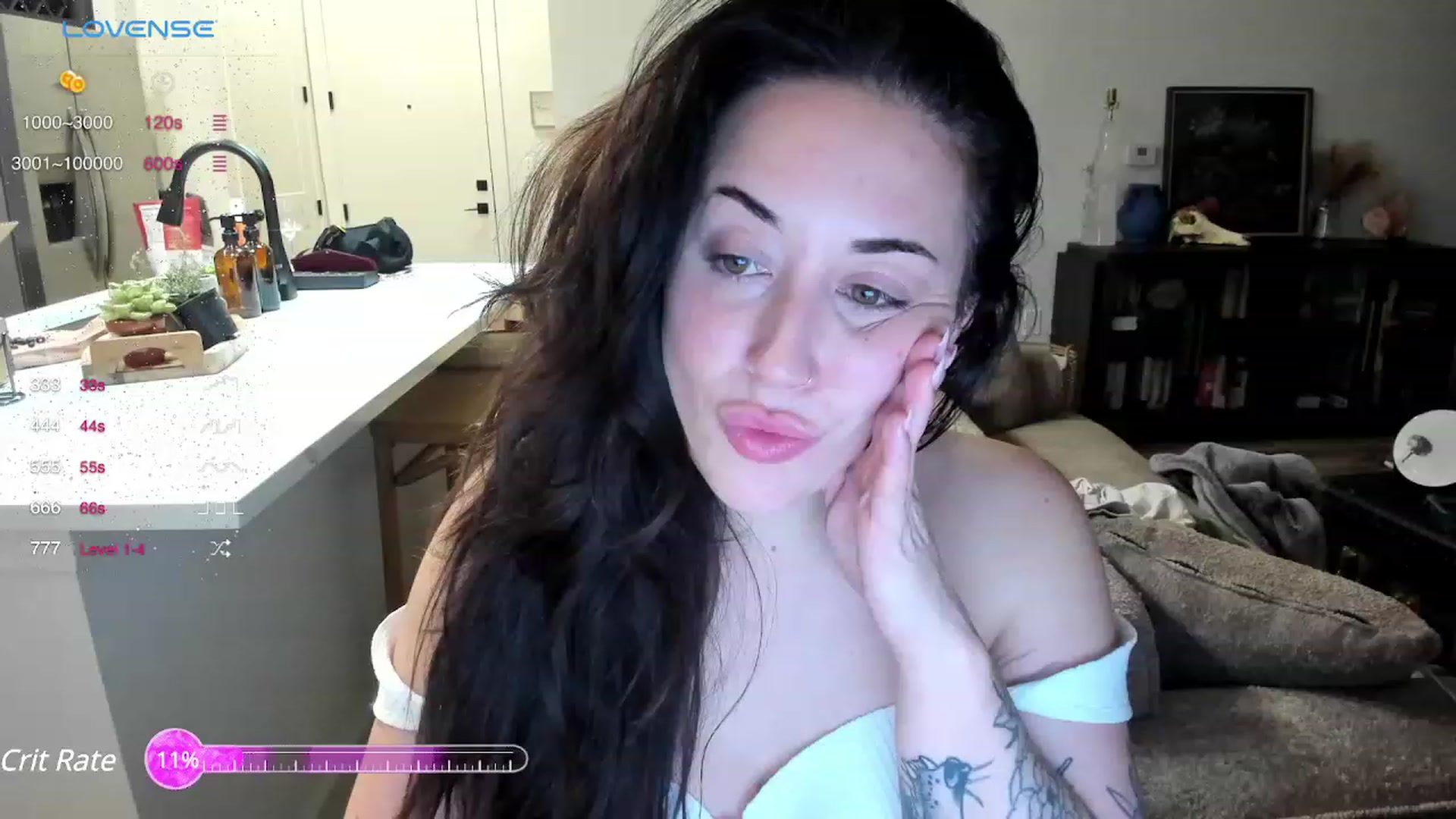 Gallery image thumbnail from EllaCakes's myfreecams stream on, 01/19/2024, 05:19 image 3 of 20