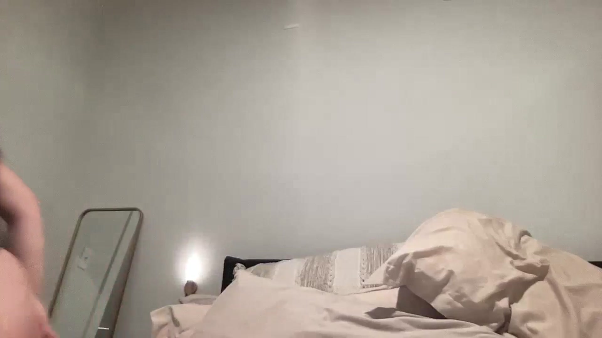 Gallery image thumbnail from EllaCakes's myfreecams stream on, 02/07/2024, 06:36 image 13 of 20