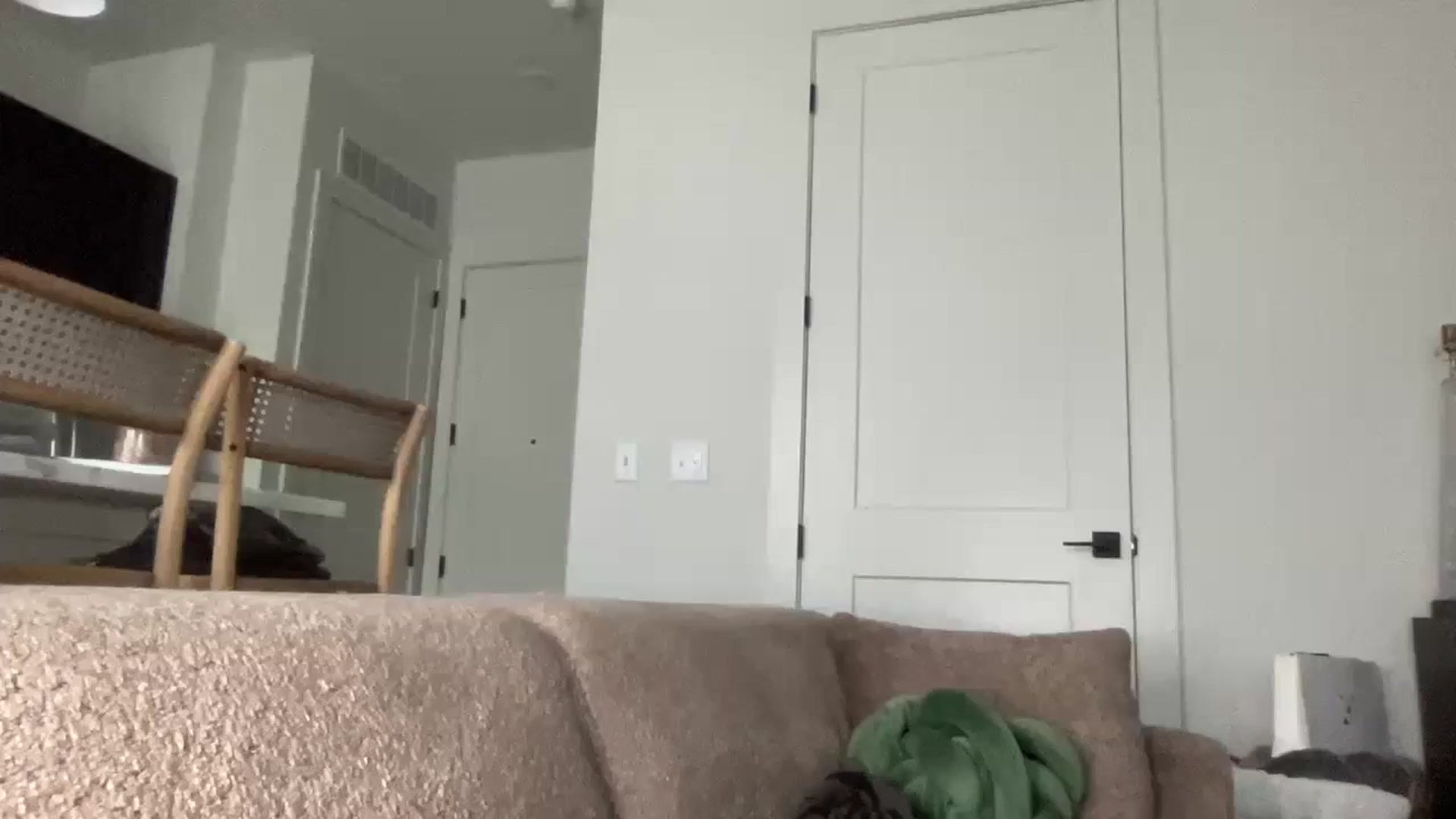 Gallery image thumbnail from EllaCakes's myfreecams stream on, 02/07/2024, 17:38 image 2 of 20