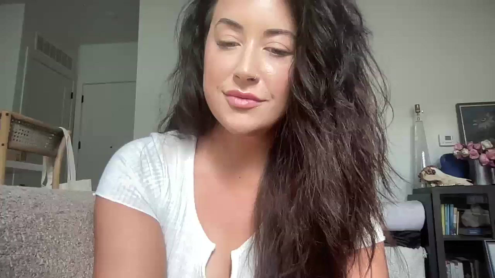 Gallery image thumbnail from EllaCakes's myfreecams stream on, 02/24/2024, 18:22 image 19 of 20
