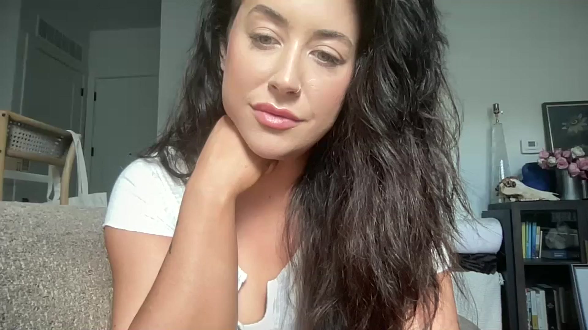 Gallery image thumbnail from EllaCakes's myfreecams stream on, 02/24/2024, 18:22 image 11 of 20