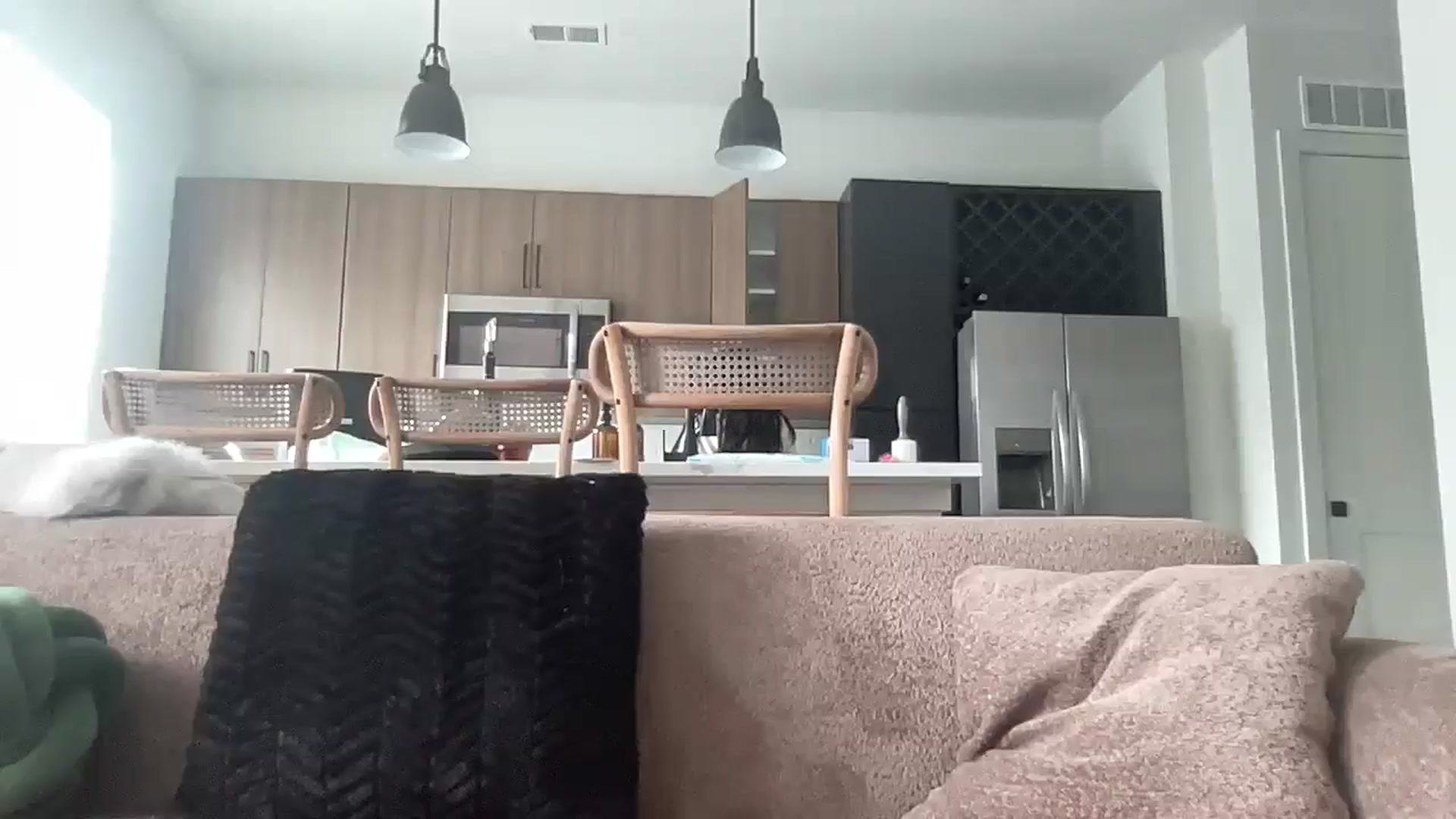Gallery image thumbnail from EllaCakes's myfreecams stream on, 05/07/2024, 18:32 image 6 of 20