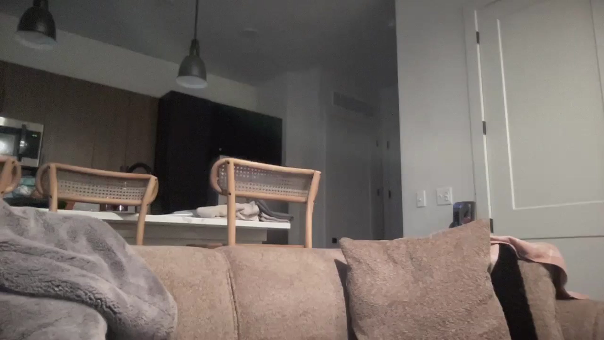Gallery image thumbnail from EllaCakes's myfreecams stream on, 05/08/2024, 23:12 image 1 of 20