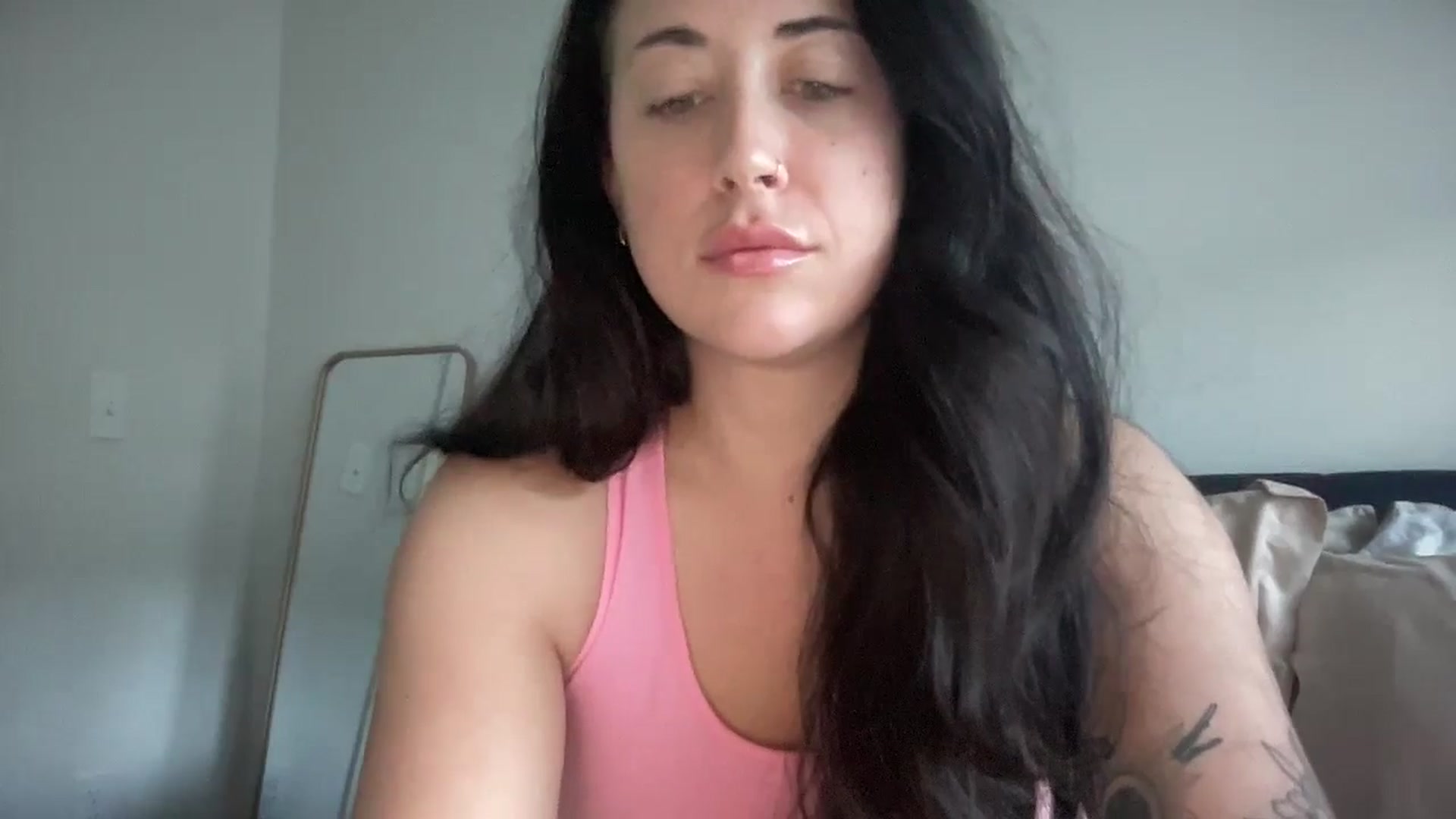 Gallery image thumbnail from EllaCakes's myfreecams stream on, 05/23/2024, 15:41 image 18 of 20