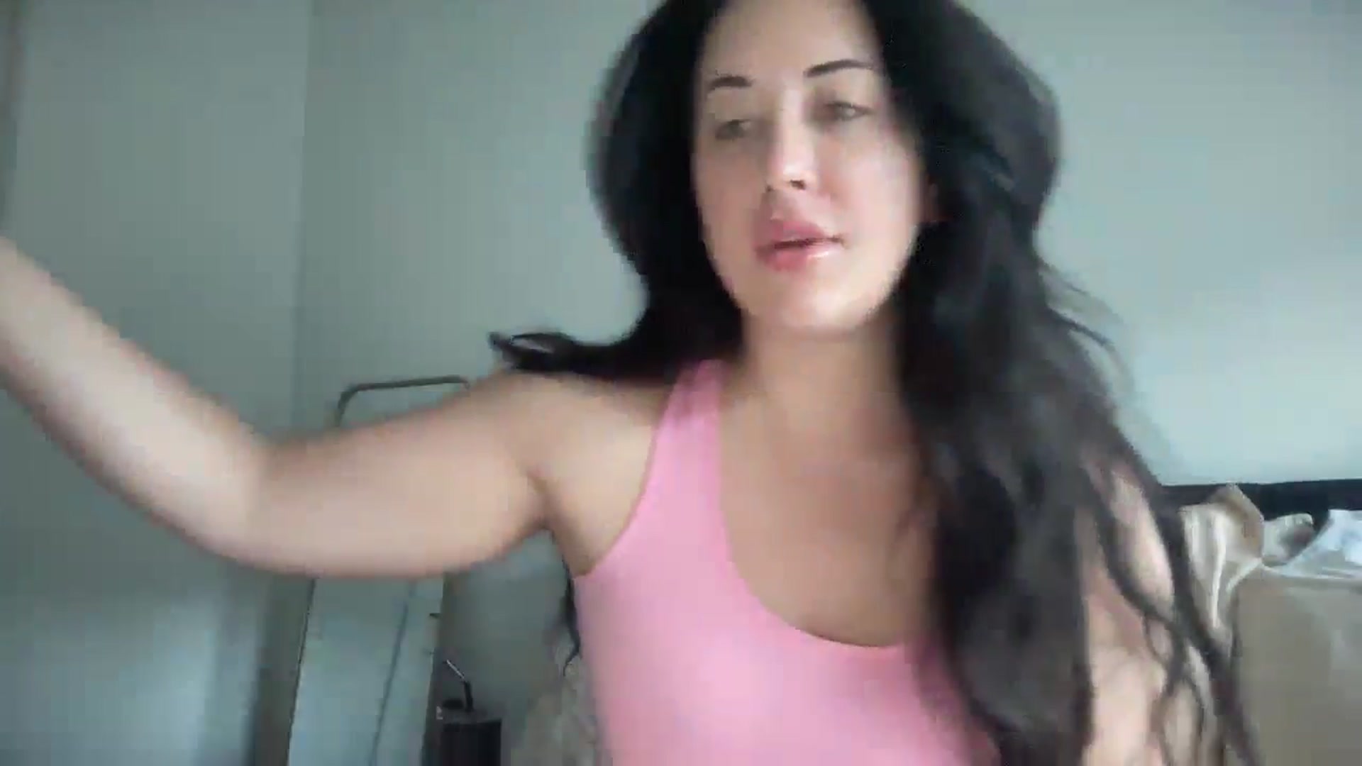 Gallery image thumbnail from EllaCakes's myfreecams stream on, 05/23/2024, 15:41 image 8 of 20