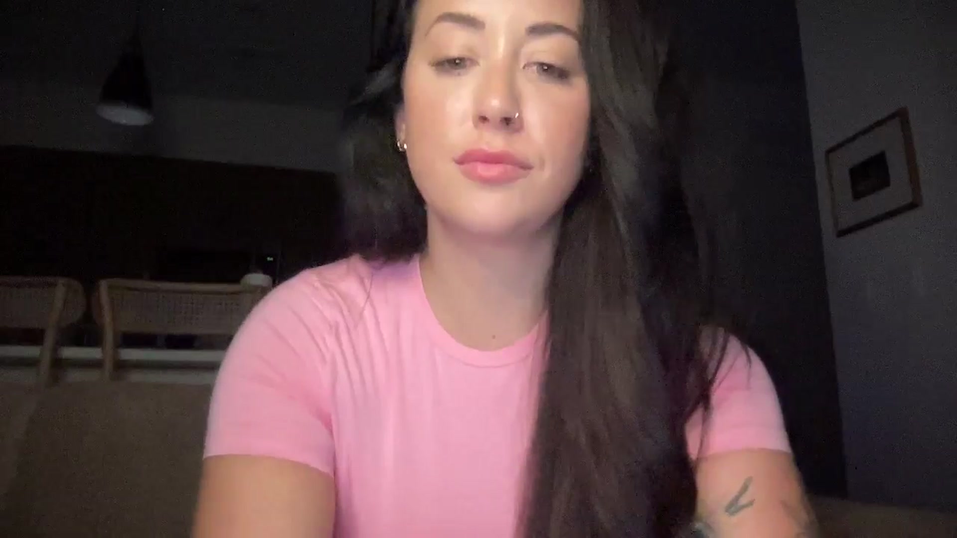 Gallery image thumbnail from EllaCakes's myfreecams stream on, 08/22/2024, 02:37 image 11 of 20
