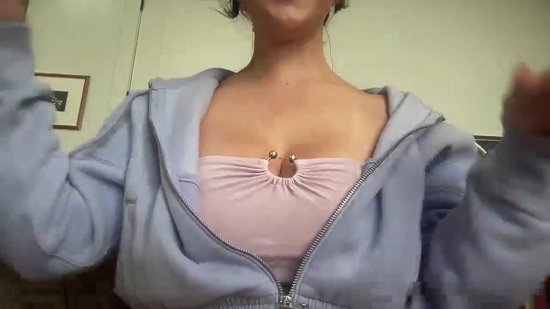 Gallery image thumbnail from EllaCakes's myfreecams stream on, 08/26/2024, 21:53 image 16 of 20