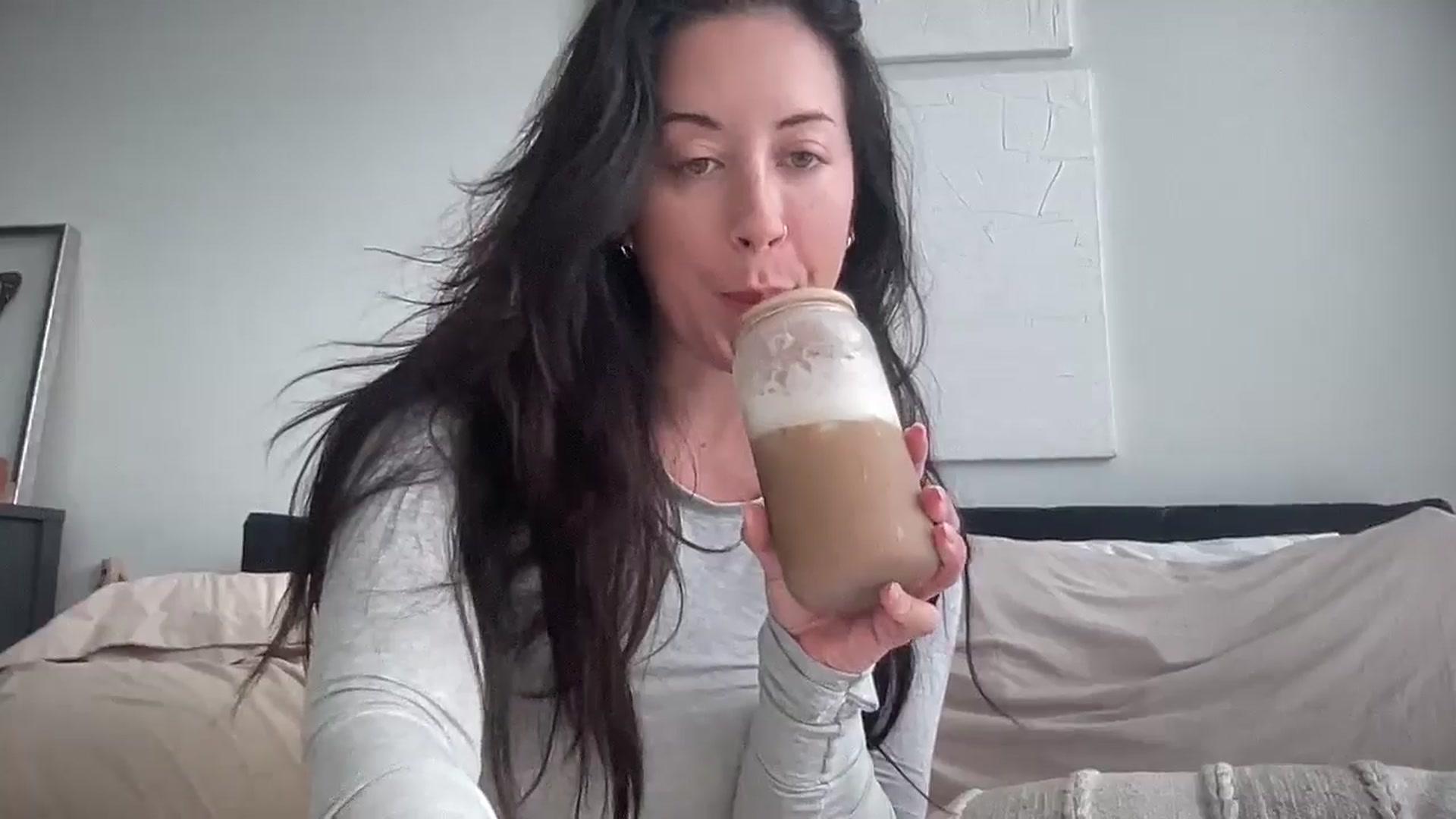 Gallery image thumbnail from EllaCakes's myfreecams stream on, 09/03/2024, 20:54 image 3 of 20