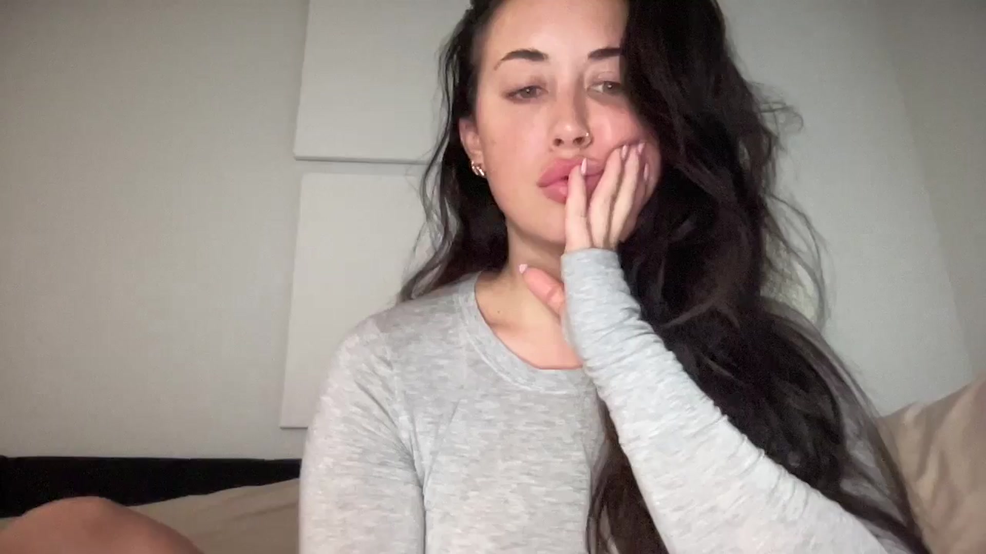 Gallery image thumbnail from EllaCakes's myfreecams stream on, 09/29/2024, 24:04 image 7 of 20