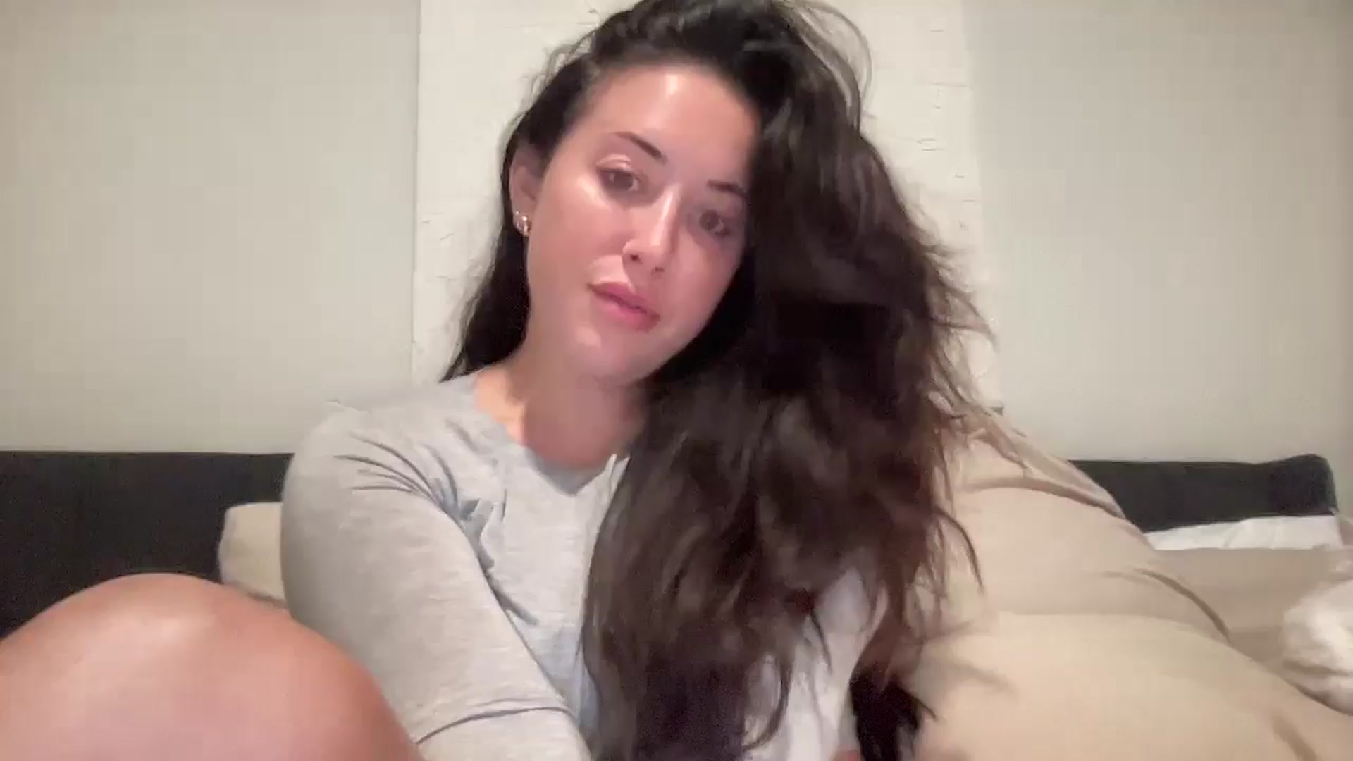 Gallery image thumbnail from EllaCakes's myfreecams stream on, 09/30/2024, 06:44 image 1 of 20