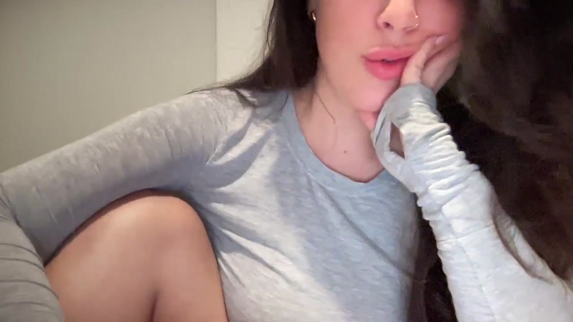 Gallery image thumbnail from EllaCakes's myfreecams stream on, 09/30/2024, 06:44 image 3 of 20