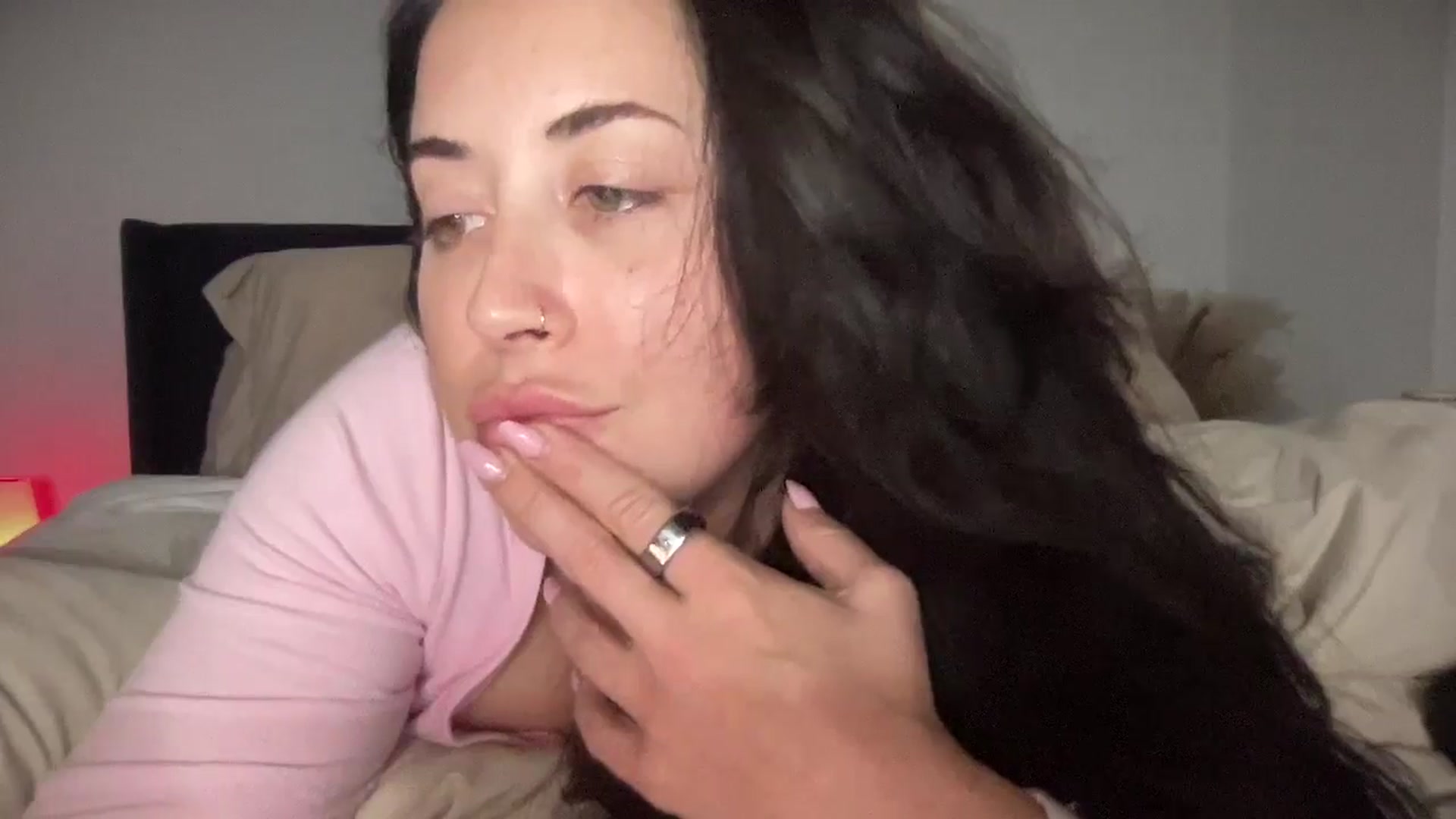 Gallery image thumbnail from EllaCakes's myfreecams stream on, 10/01/2024, 03:55 image 16 of 20