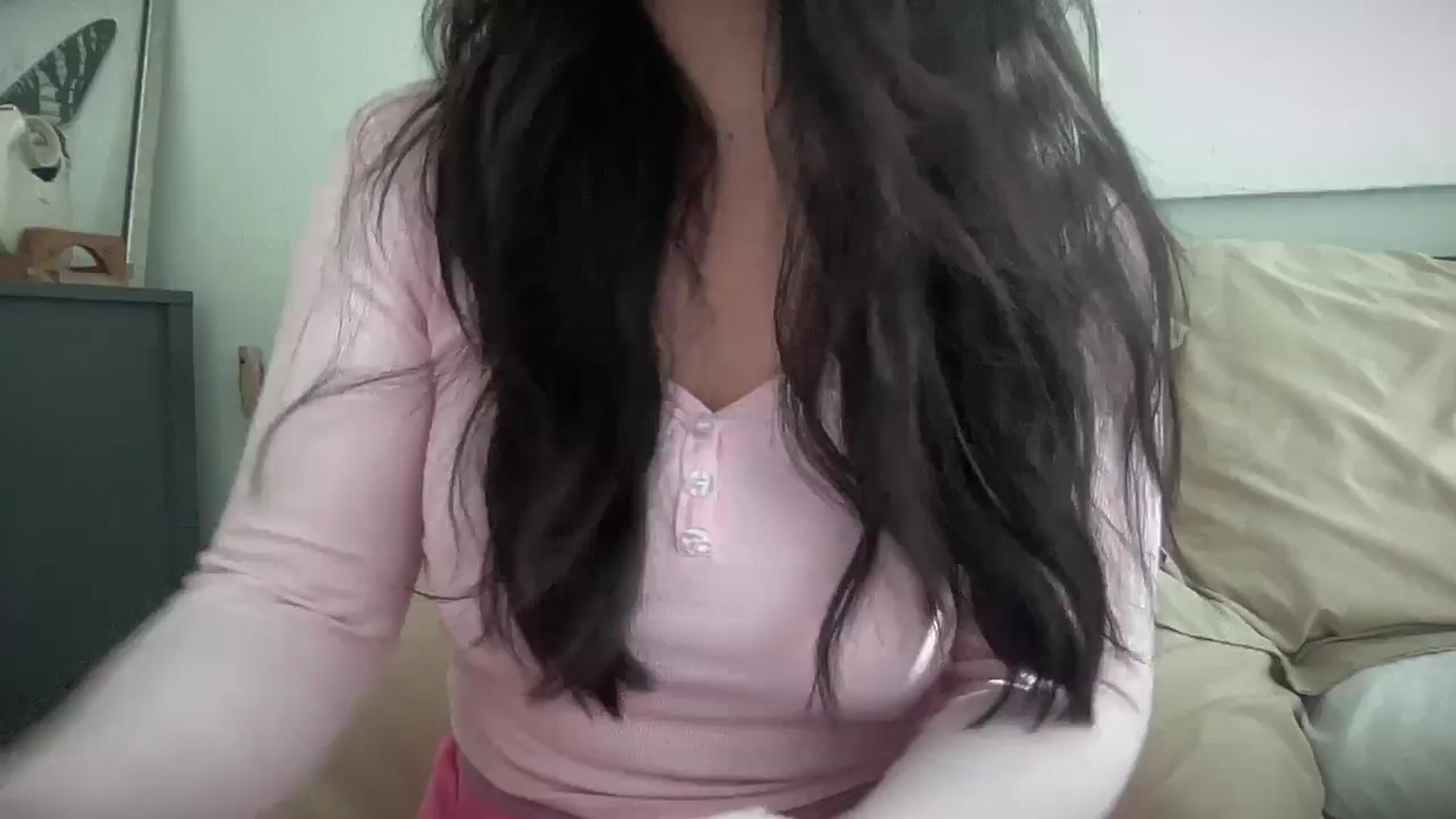 Gallery image thumbnail from EllaCakes's myfreecams stream on, 10/05/2024, 20:42 image 7 of 20