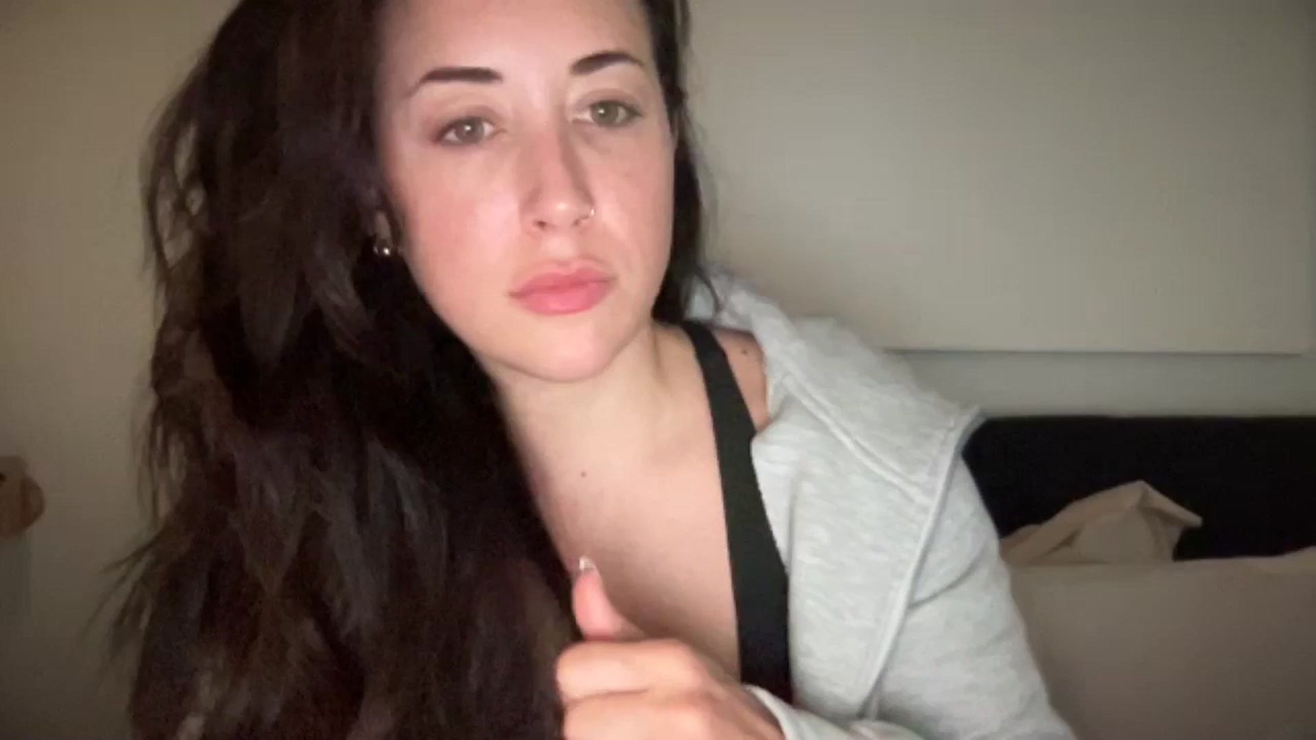 Gallery image thumbnail from EllaCakes's myfreecams stream on, 10/31/2024, 20:09 image 11 of 20