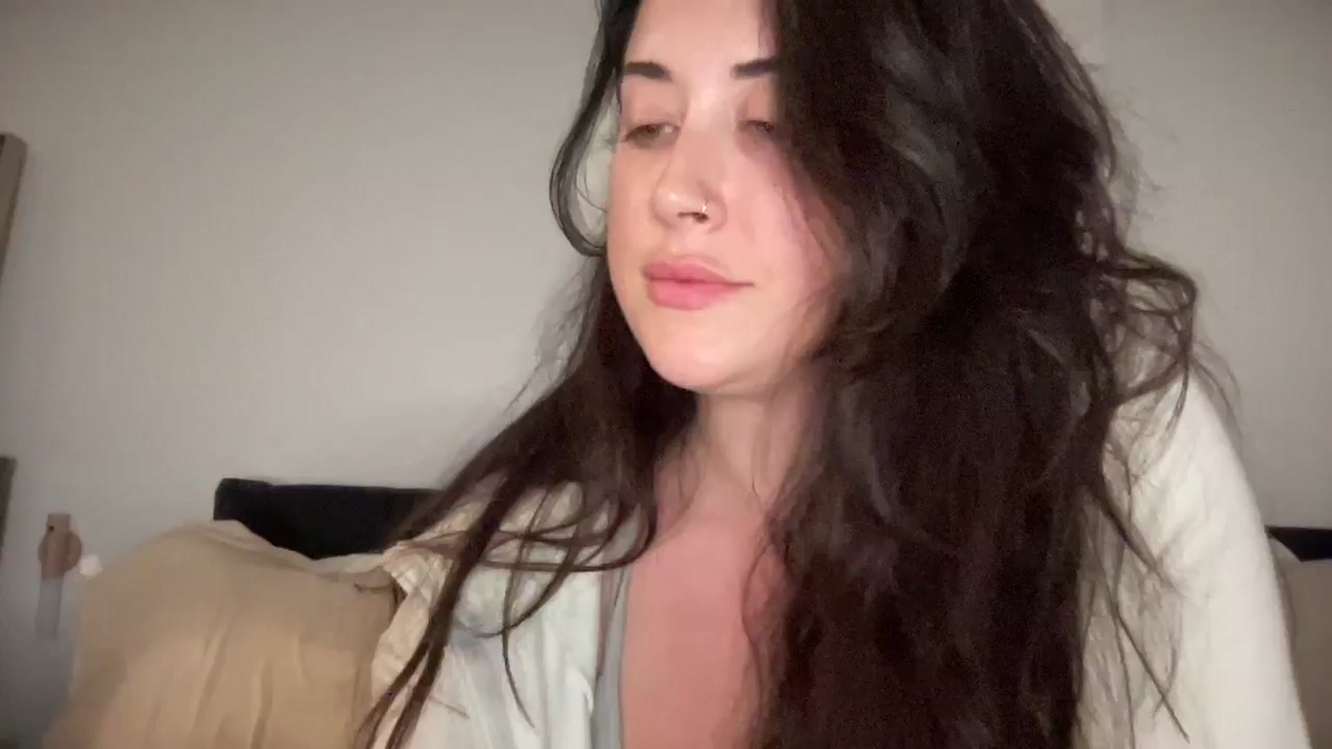 Gallery image thumbnail from EllaCakes's myfreecams stream on, 11/13/2024, 04:36 image 8 of 20