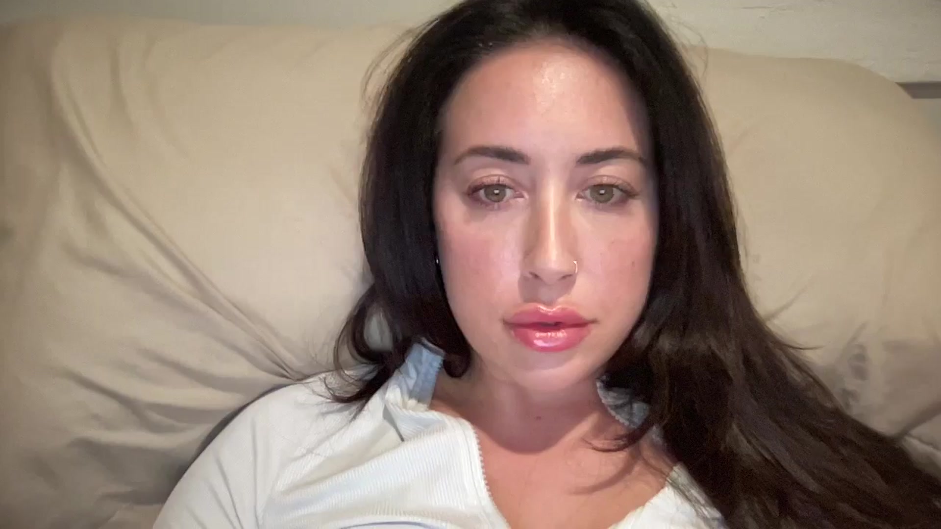 Gallery image thumbnail from EllaCakes's myfreecams stream on, 11/13/2024, 23:43 image 20 of 20