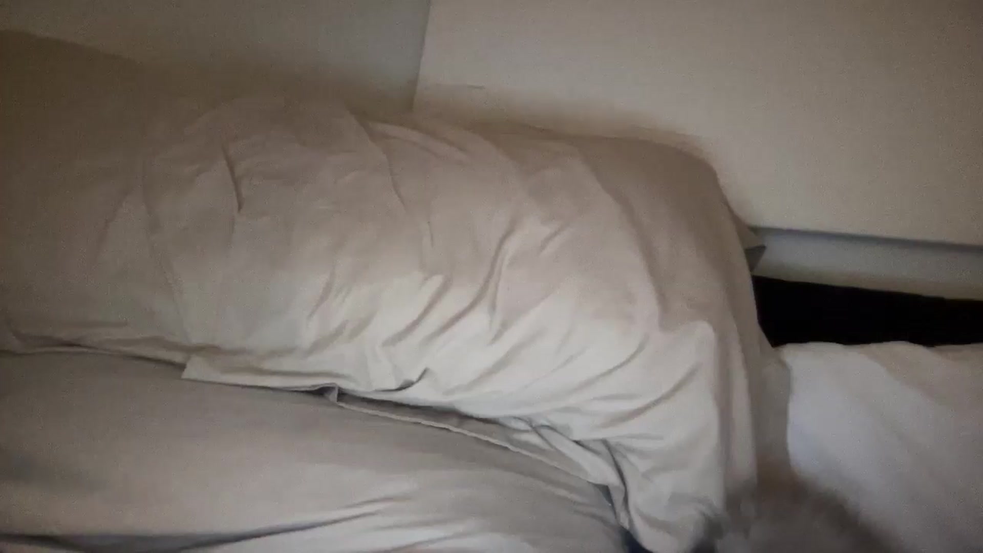 Gallery image thumbnail from EllaCakes's myfreecams stream on, 11/14/2024, 06:05 image 20 of 20