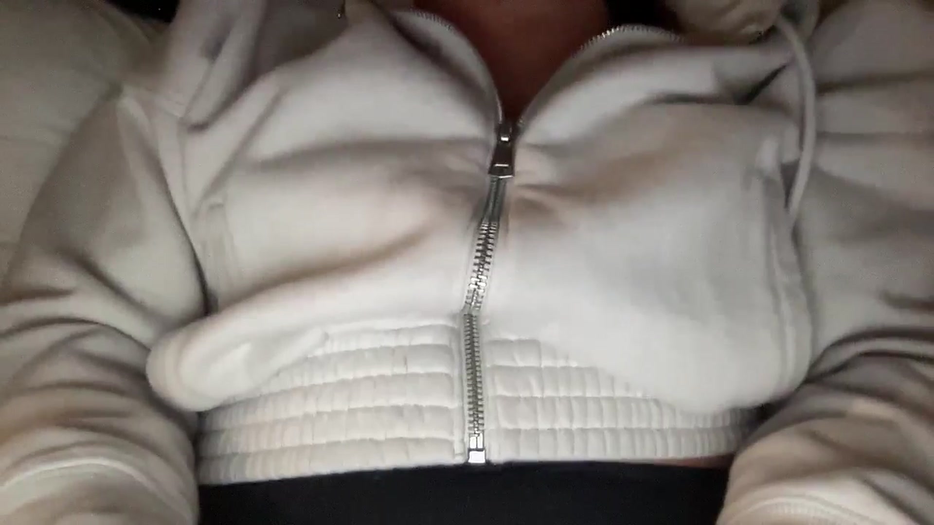 Gallery image thumbnail from EllaCakes's myfreecams stream on, 11/18/2024, 06:00 image 11 of 20