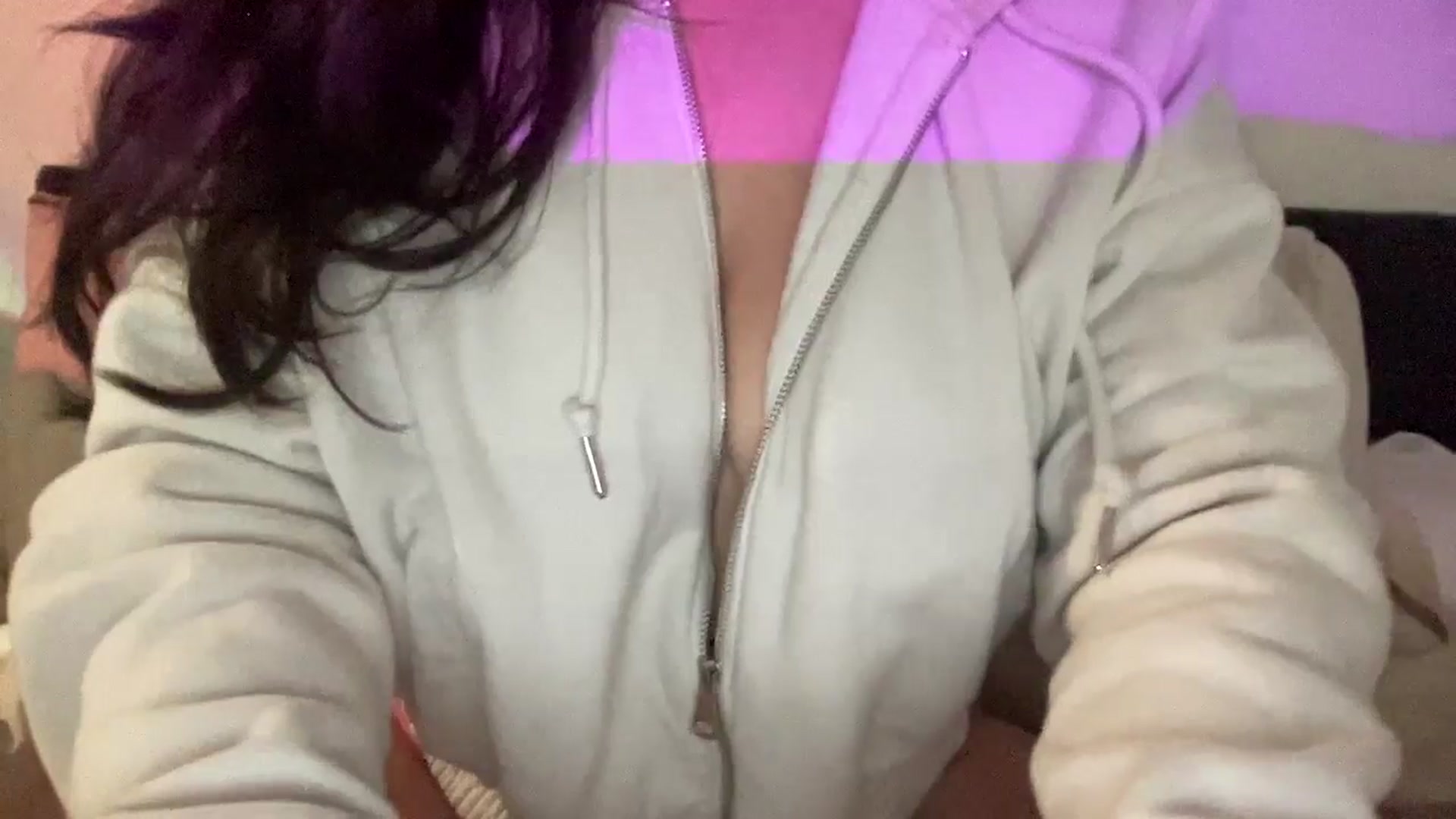 Gallery image thumbnail from EllaCakes's myfreecams stream on, 11/21/2024, 02:53 image 7 of 20