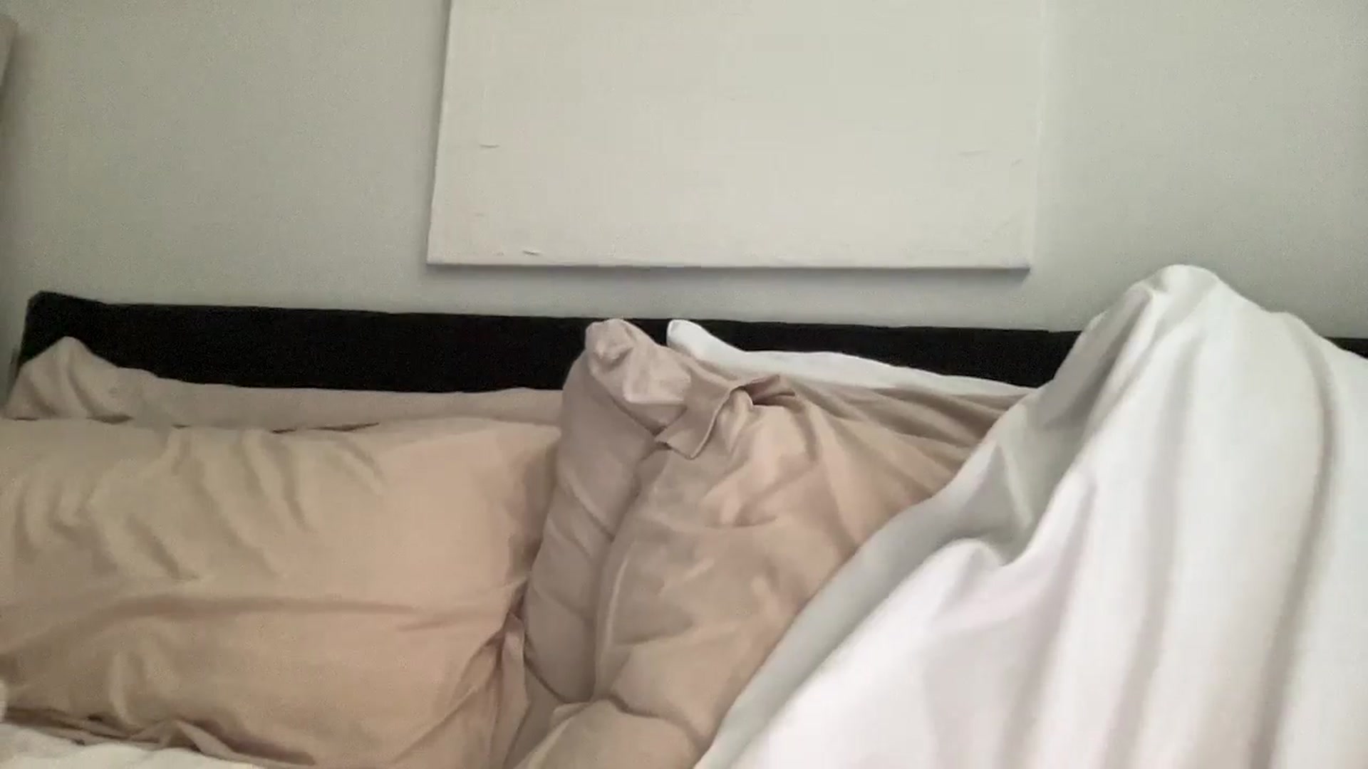 Gallery image thumbnail from EllaCakes's myfreecams stream on, 11/24/2024, 21:47 image 11 of 20