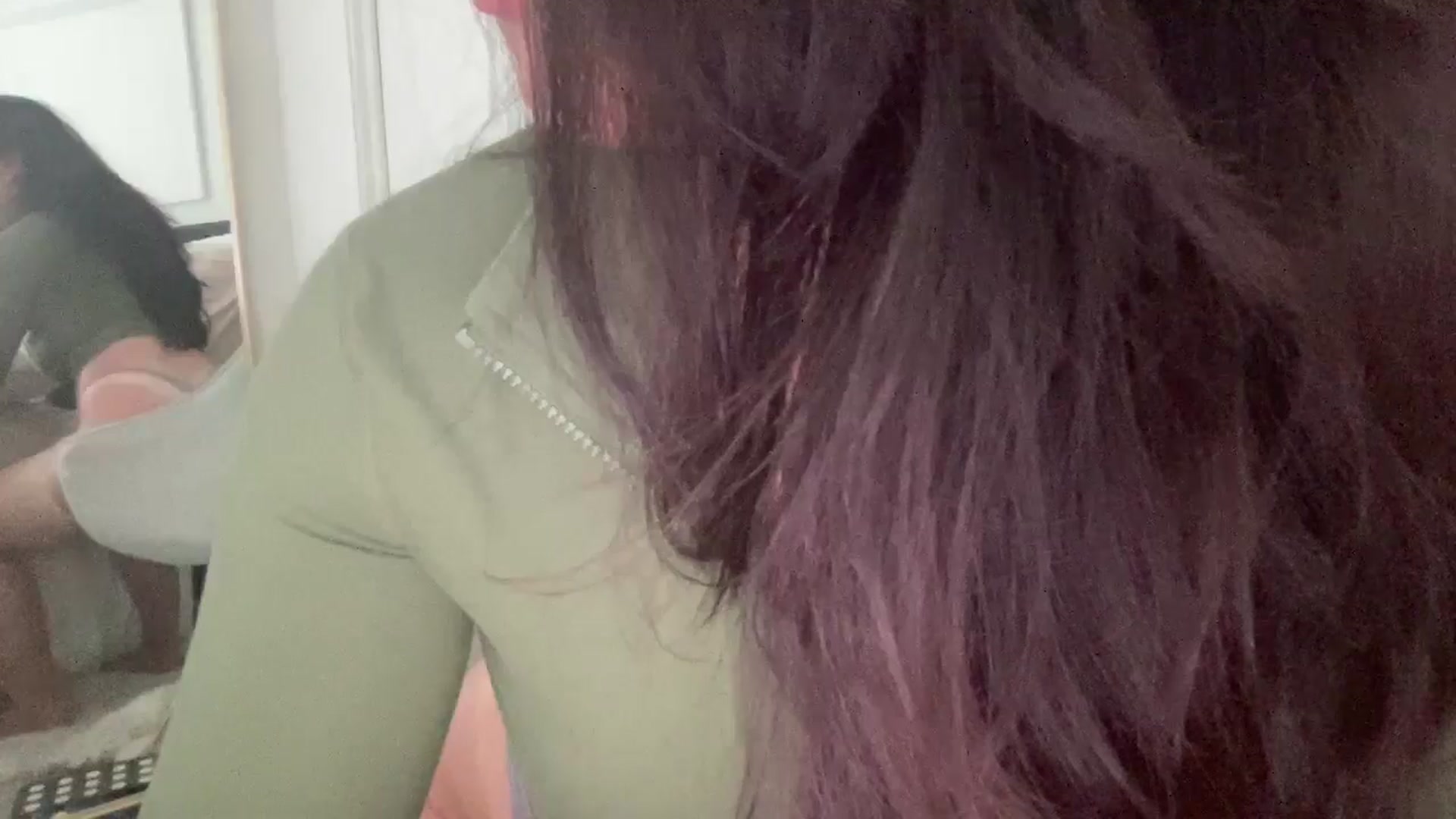Gallery image thumbnail from EllaCakes's myfreecams stream on, 12/02/2024, 20:00 image 17 of 20