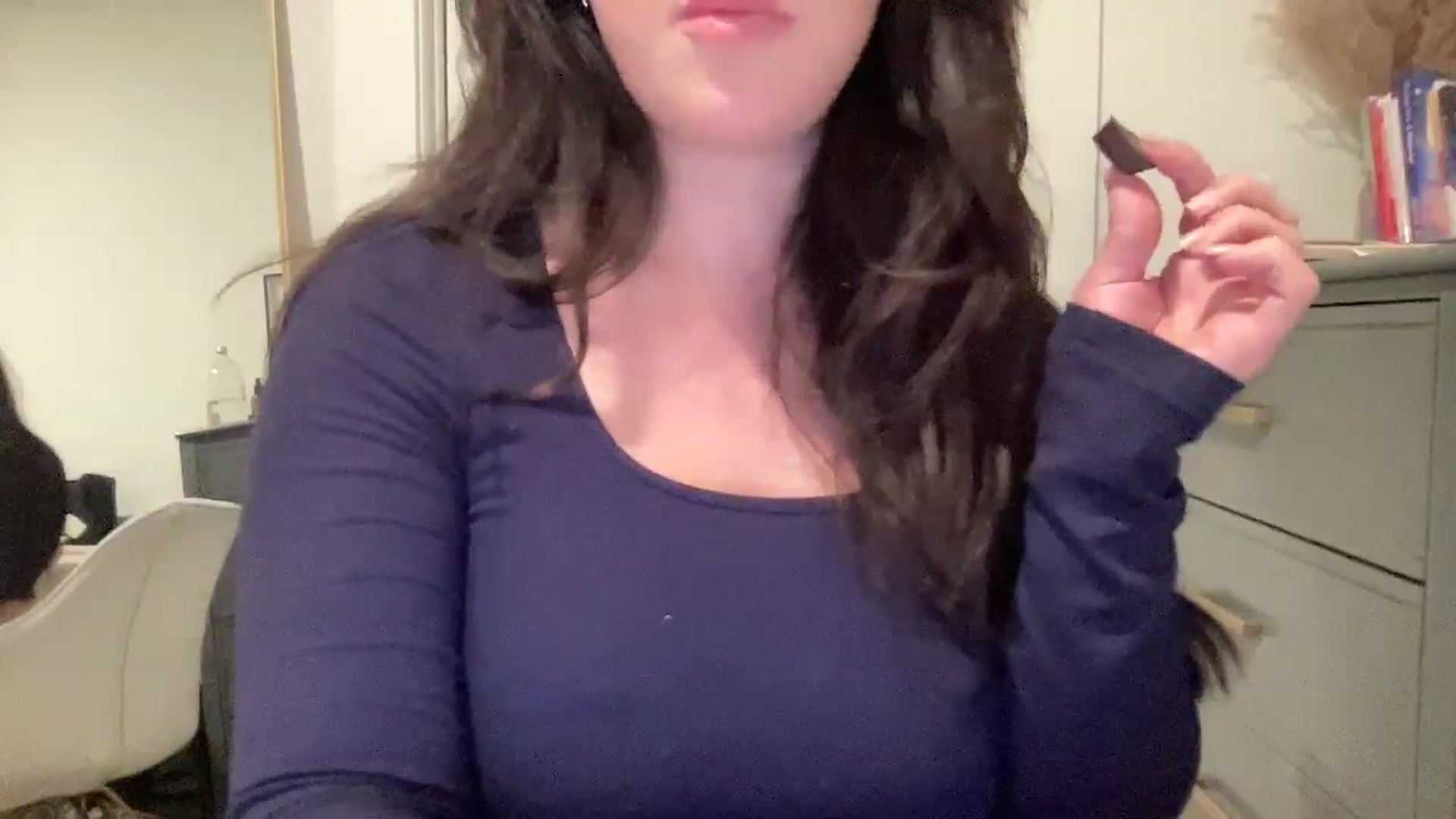 Gallery image thumbnail from EllaCakes's myfreecams stream on, 12/16/2024, 22:48 image 12 of 20