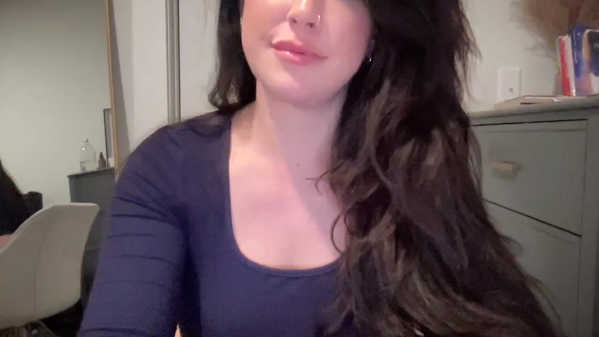Gallery image thumbnail from EllaCakes's myfreecams stream on, 12/16/2024, 22:48 image 11 of 20
